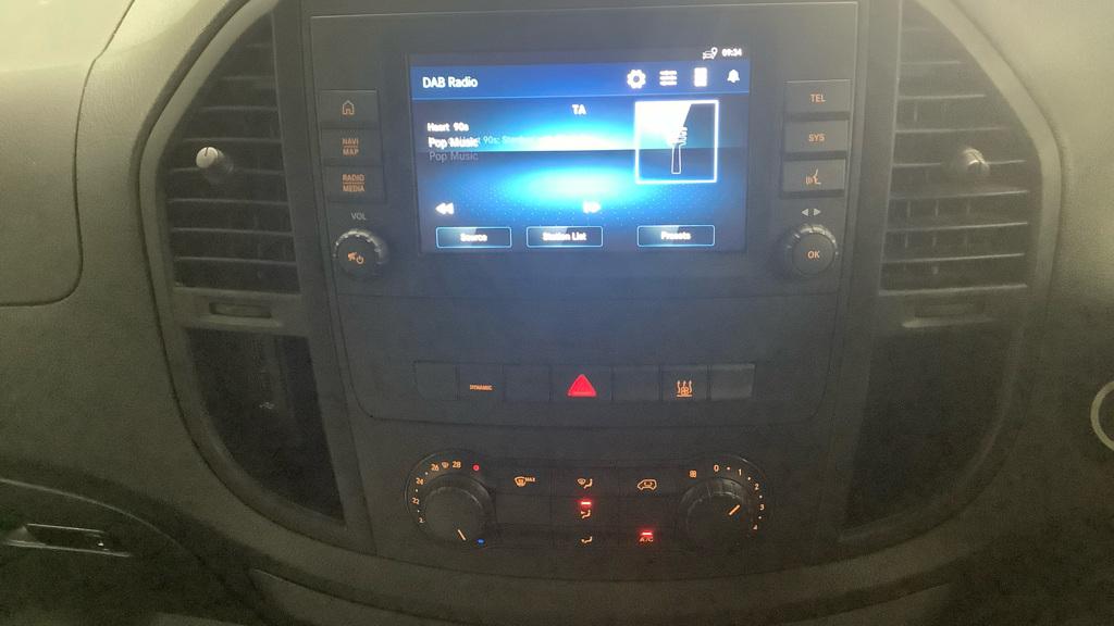 Mercedes-Benz eVito 116 e 66kWh Progressive Panel Van 6dr Electric Auto FWD L2 (LWB) (115 ps)