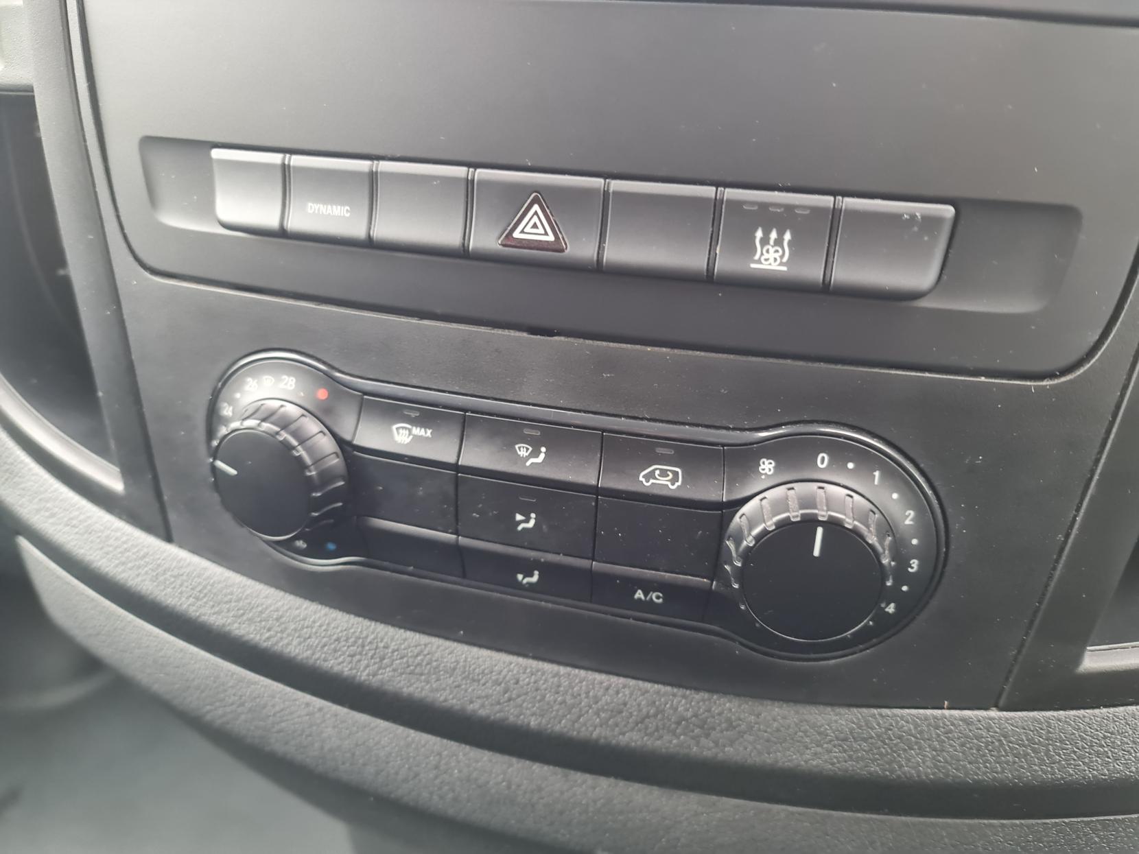 Mercedes-Benz eVito 116 e 66kWh Progressive Panel Van 6dr Electric Auto FWD L2 (LWB) (115 ps)