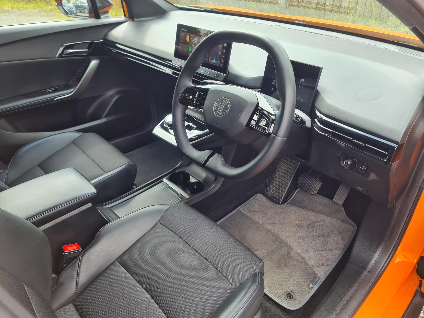 MG MG4 64kWh Trophy Long Range Hatchback 5dr Electric Auto (203 ps)