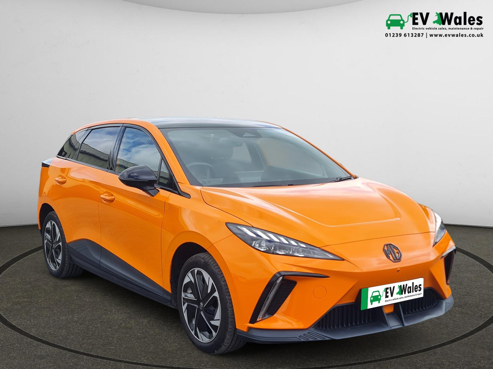 MG MG4 64kWh Trophy Long Range Hatchback 5dr Electric Auto (203 ps)