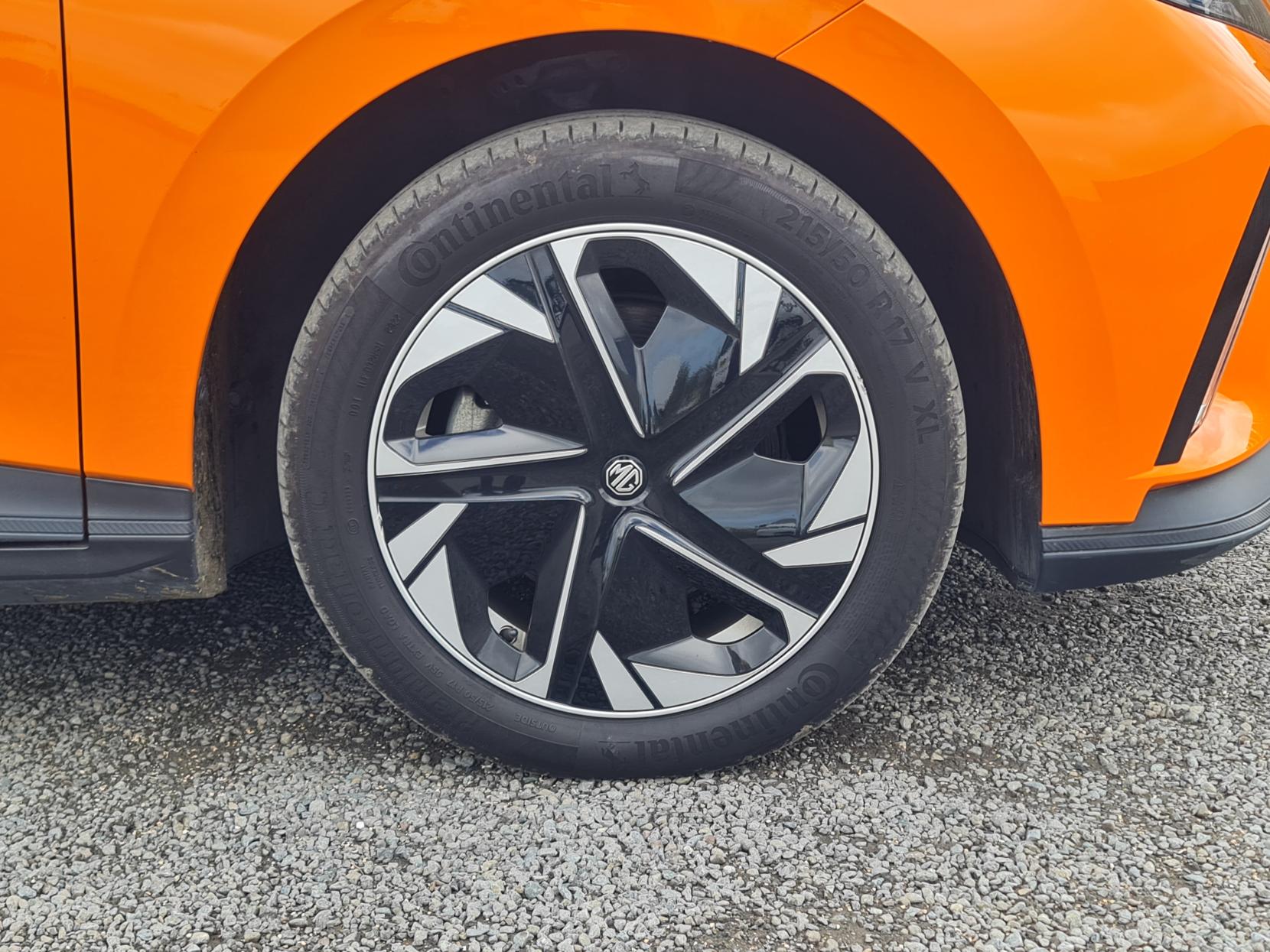 MG MG4 64kWh Trophy Long Range Hatchback 5dr Electric Auto (203 ps)