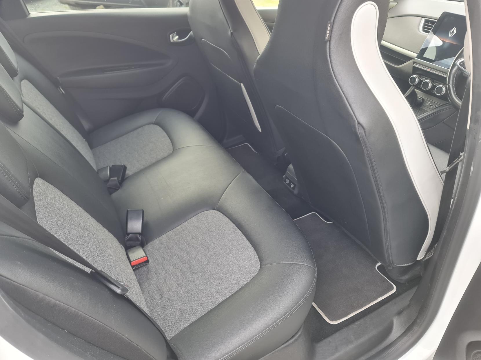 Renault Zoe R135 52kWh GT Line Hatchback 5dr Electric Auto (i, Rapid Charge) (134 bhp)