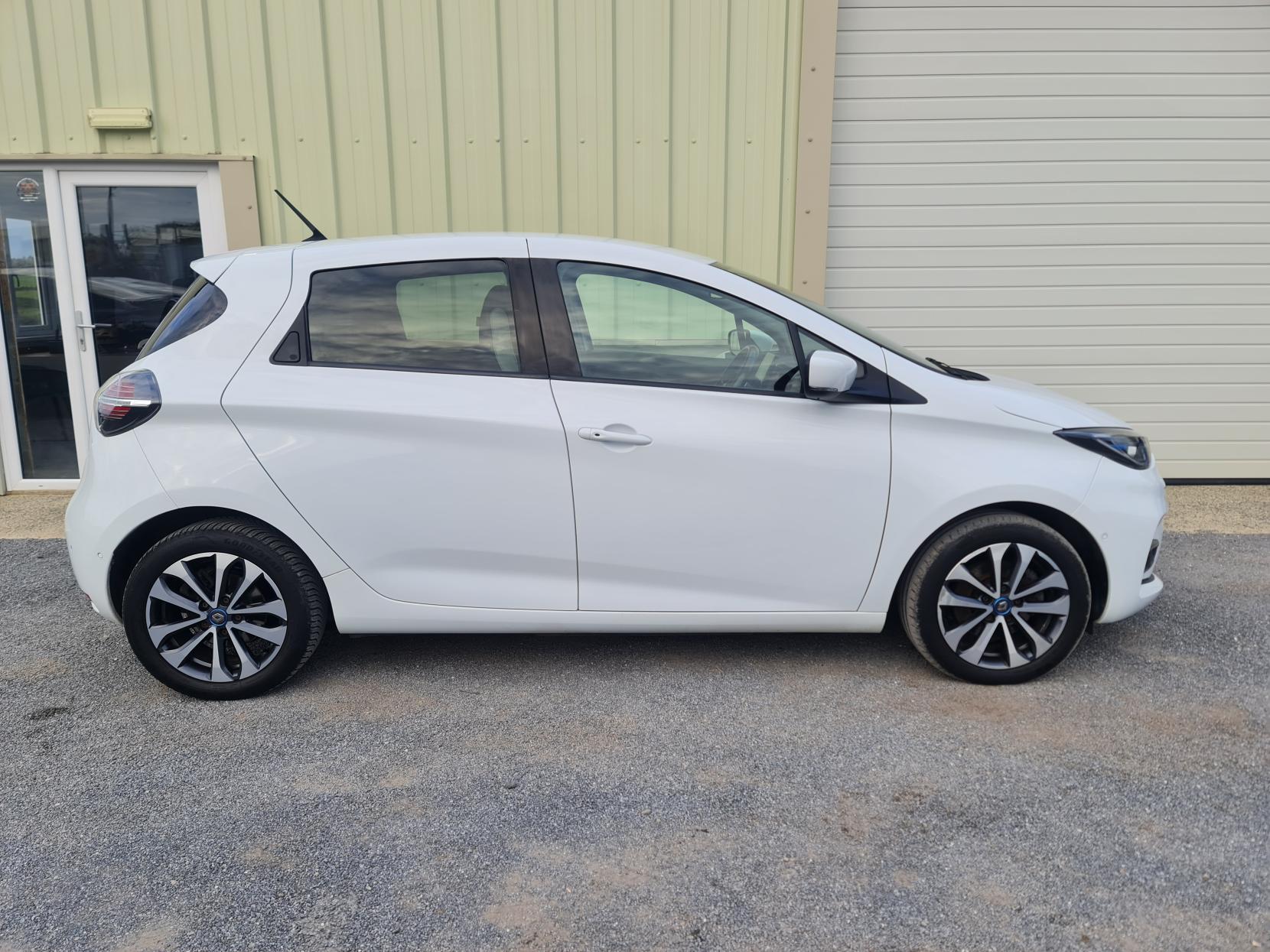 Renault Zoe R135 52kWh GT Line Hatchback 5dr Electric Auto (i, Rapid Charge) (134 bhp)