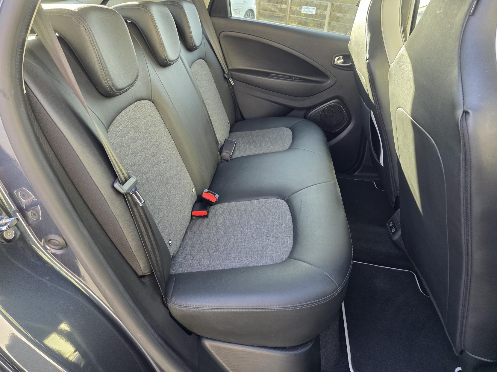 Renault Zoe R135 52kWh GT Line Hatchback 5dr Electric Auto (i, Rapid Charge) (134 bhp)