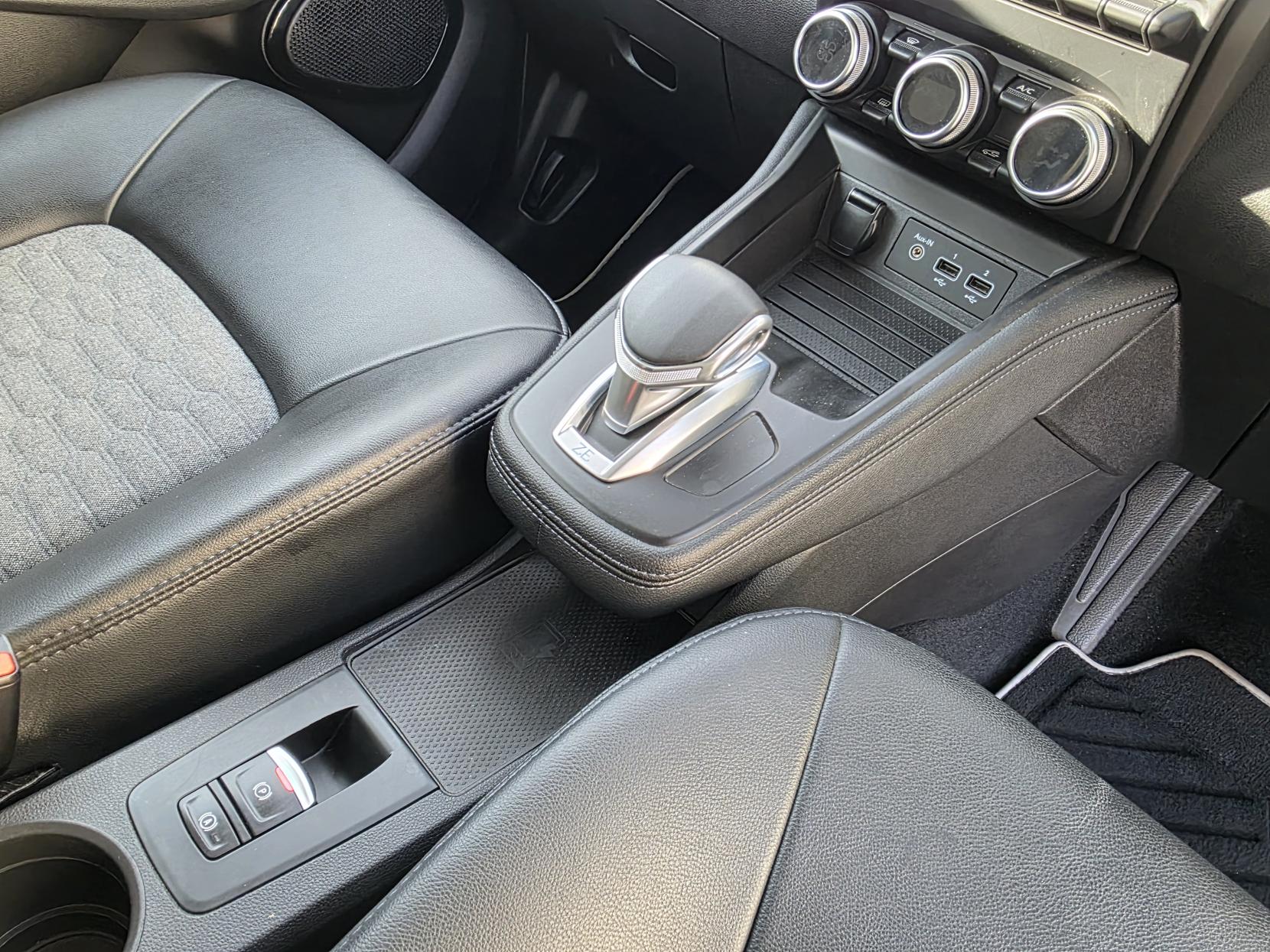 Renault Zoe R135 52kWh GT Line Hatchback 5dr Electric Auto (i, Rapid Charge) (134 bhp)