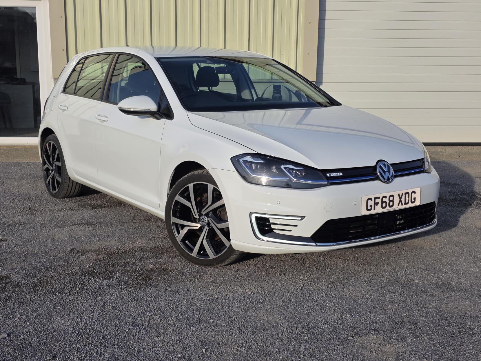 Volkswagen e-Golf 35.8kWh e-Golf Hatchback 5dr Electric Auto (136 ps)