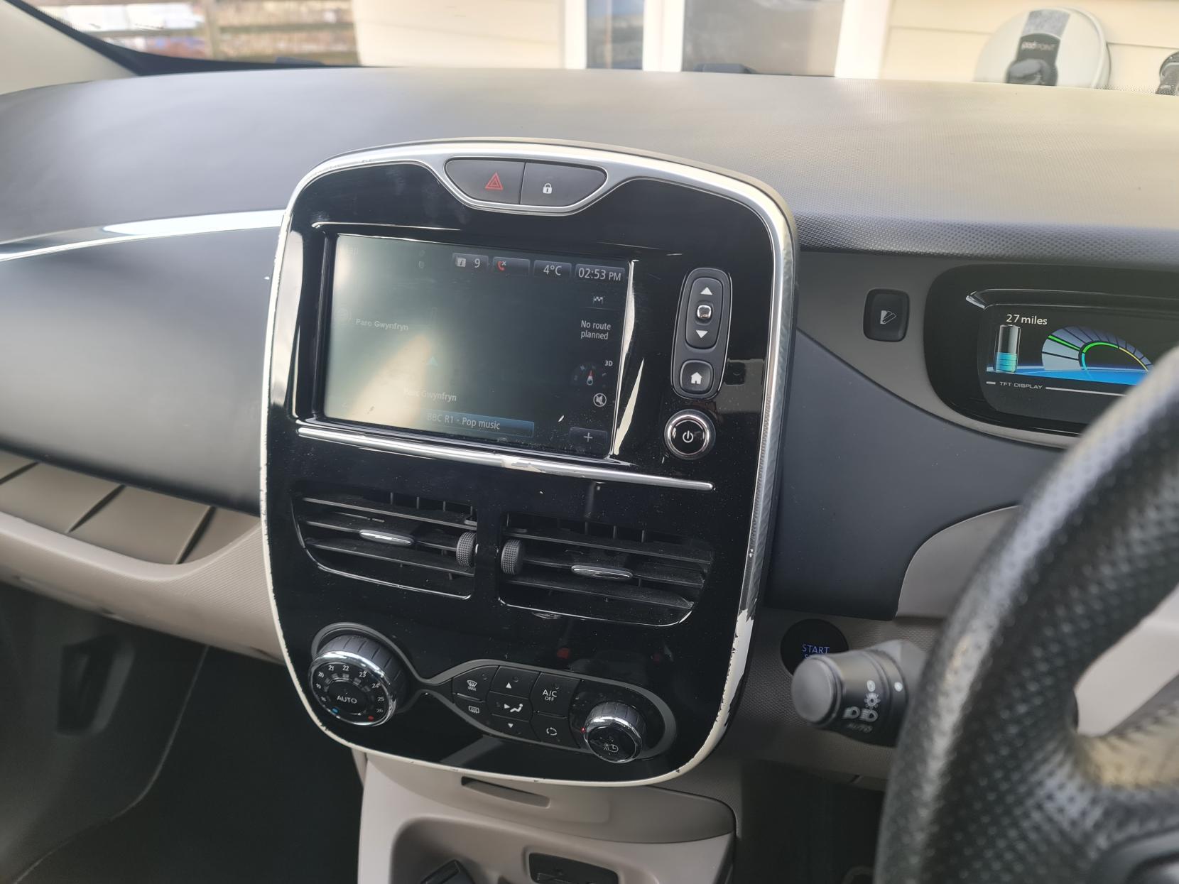 Renault Zoe 22kWh Dynamique Nav Hatchback 5dr Electric Auto (Battery Lease) (88 bhp)