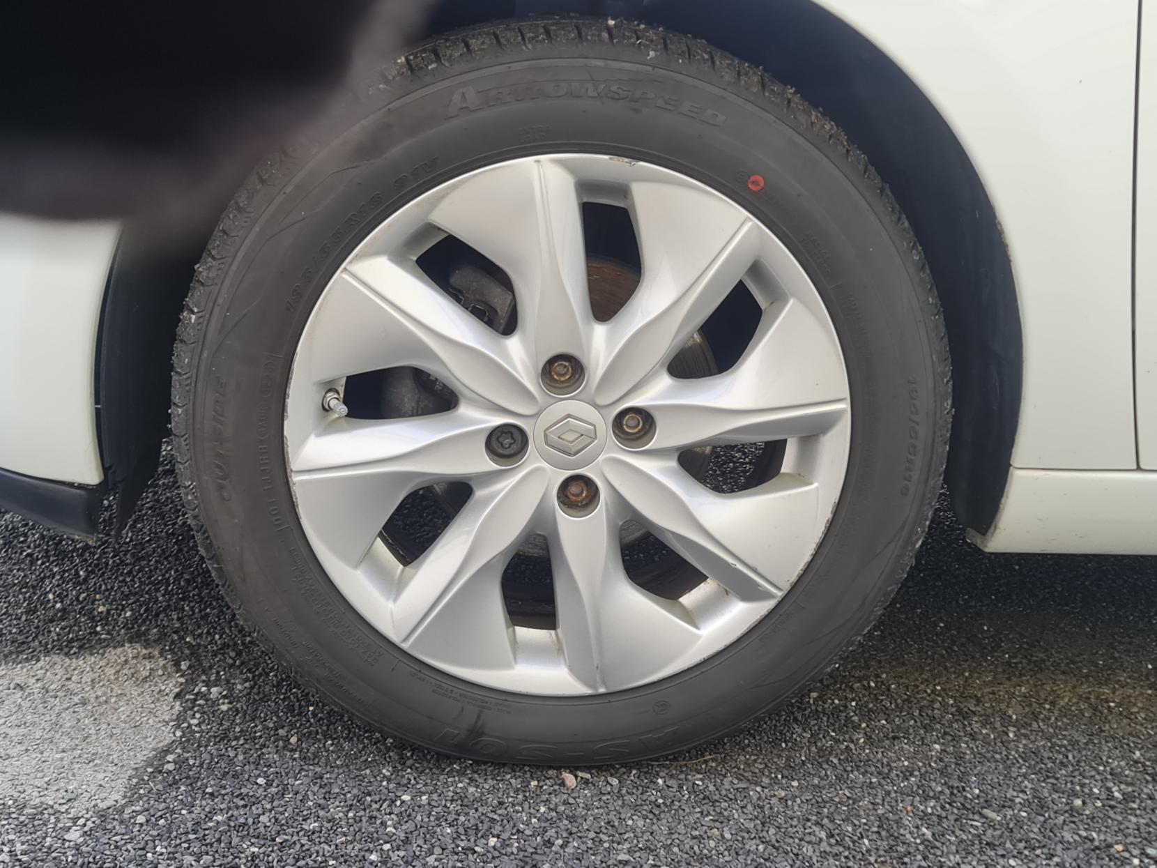 Renault Zoe 22kWh Dynamique Nav Hatchback 5dr Electric Auto (Battery Lease) (88 bhp)