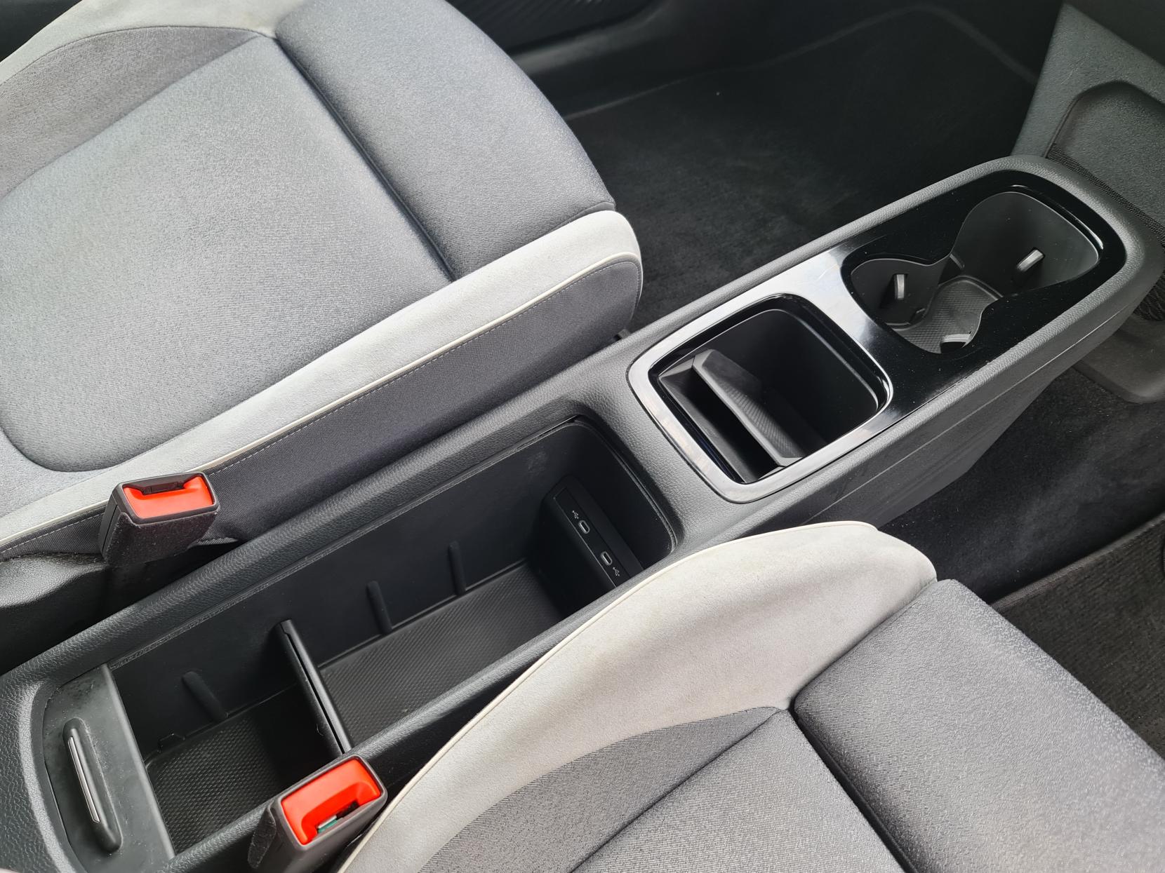 Volkswagen ID.3 Pro S 77kWh Tour Hatchback 5dr Electric Auto (204 ps)