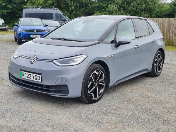 Volkswagen ID.3 Pro S 77kWh Tour Hatchback 5dr Electric Auto (204 ps)