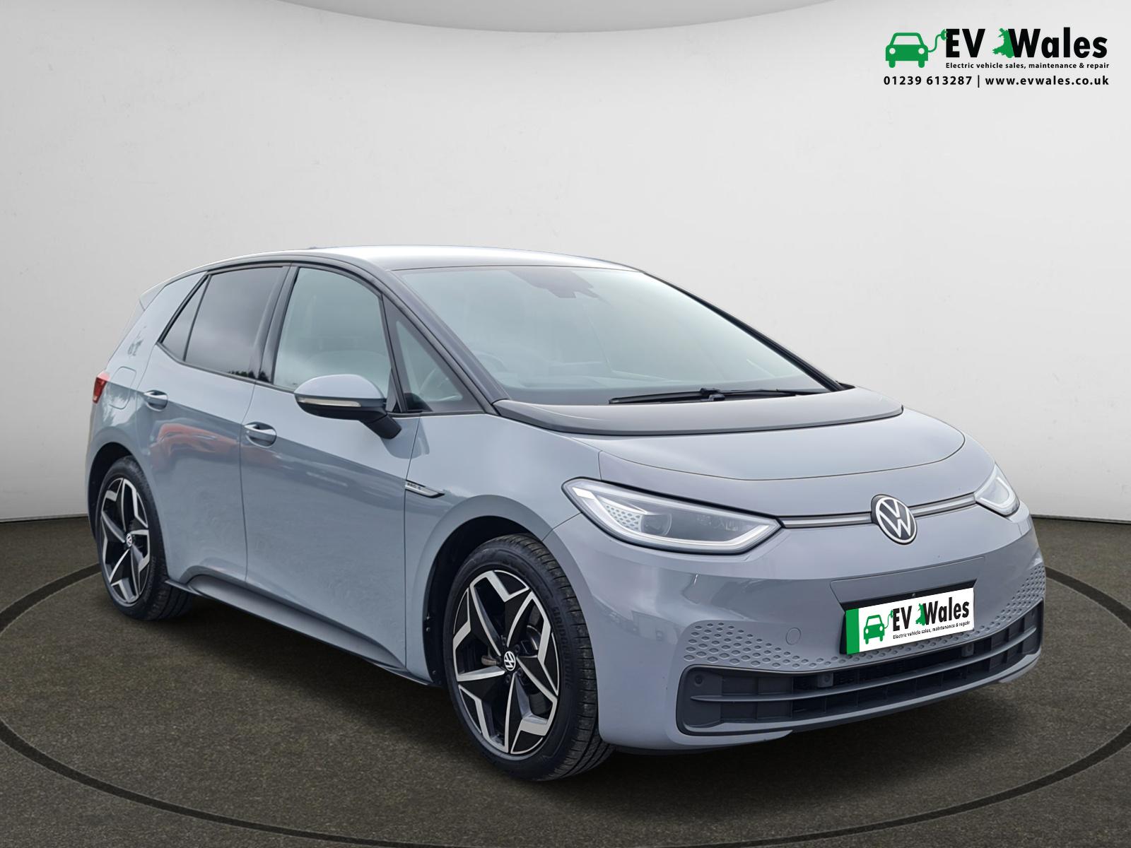 Volkswagen ID.3 Pro S 77kWh Tour Hatchback 5dr Electric Auto (204 ps)