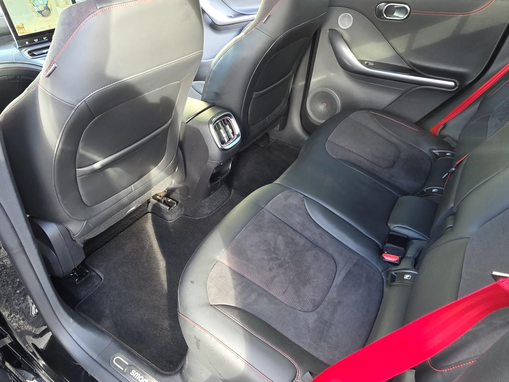 2025 00 SMART 1