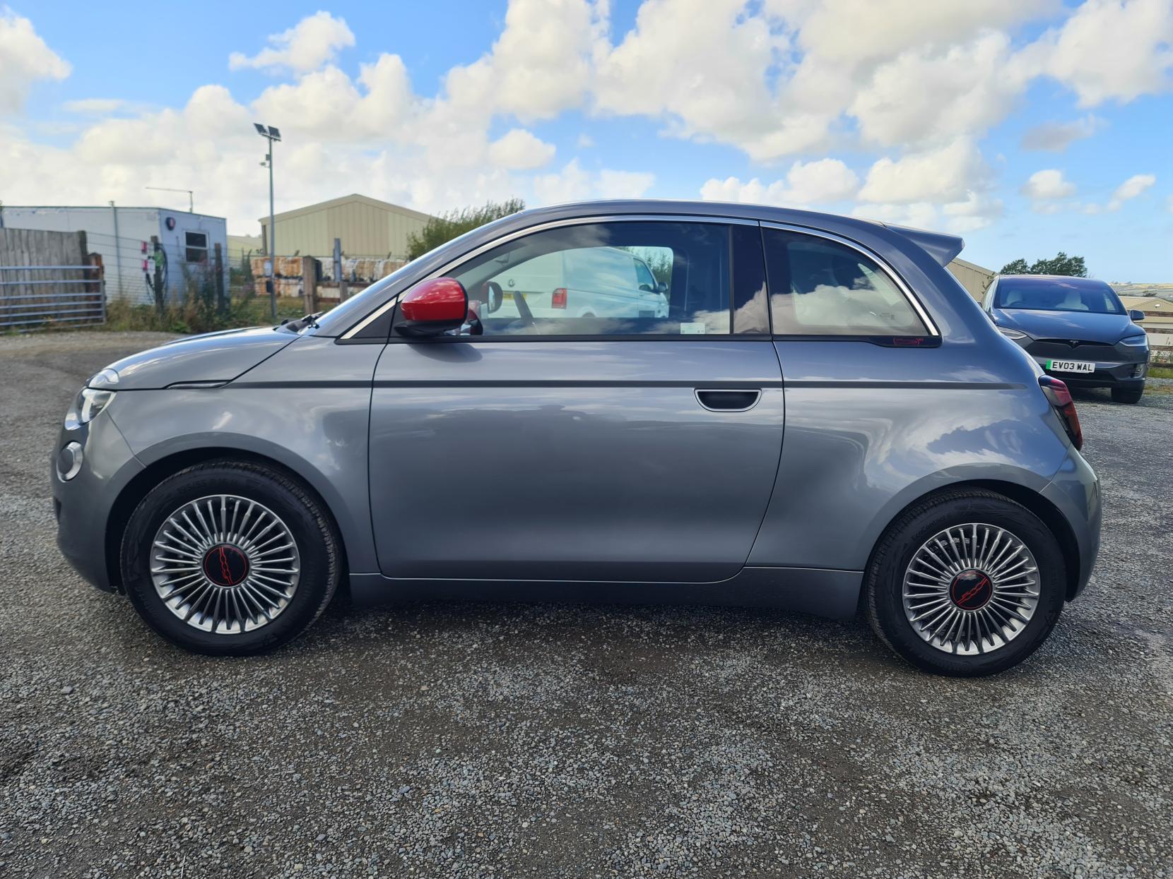 Fiat 500e 42kWh RED Hatchback 3dr Electric Auto (118 ps)