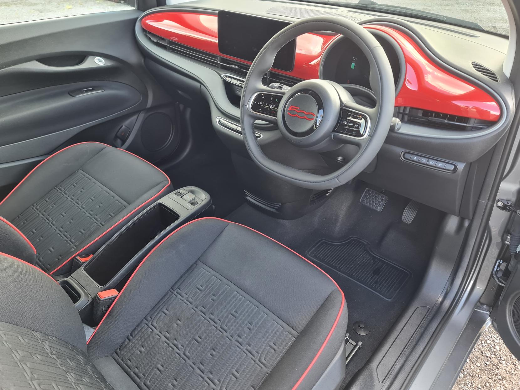 Fiat 500e 42kWh RED Hatchback 3dr Electric Auto (118 ps)