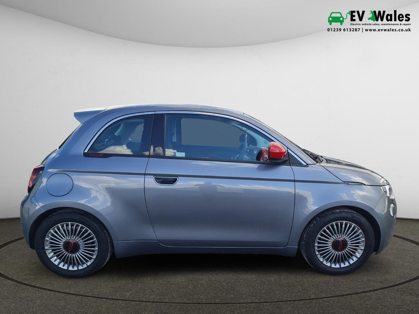 Fiat 500e 42kWh RED Hatchback 3dr Electric Auto (118 ps)