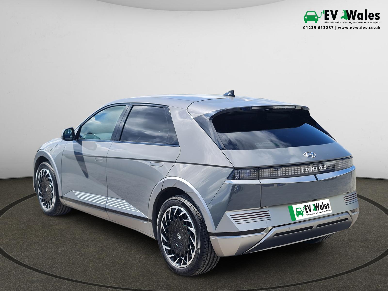 Hyundai IONIQ 5 73kWh Ultimate Hatchback 5dr Electric Auto (217 ps)