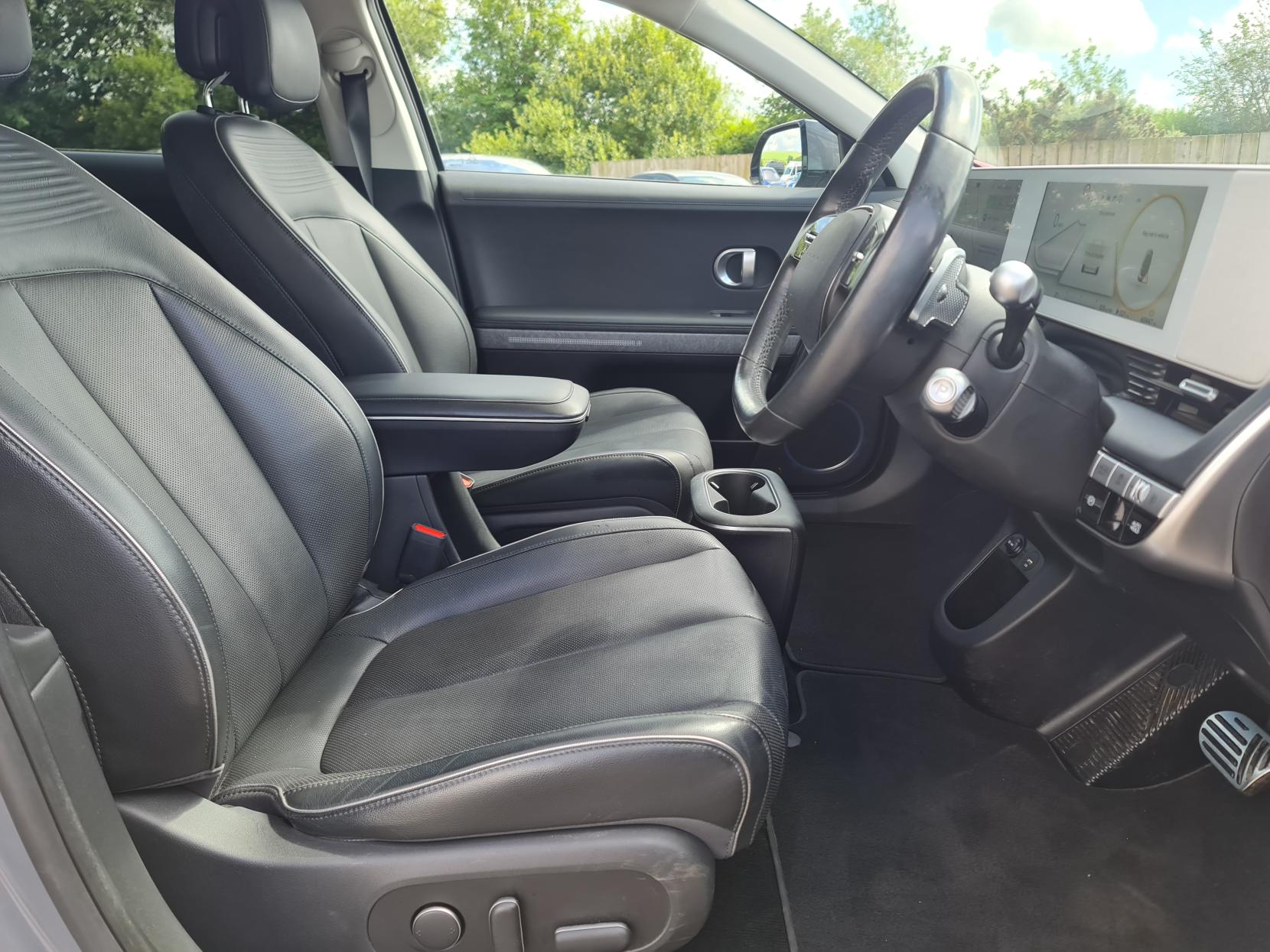 Hyundai IONIQ 5 73kWh Ultimate Hatchback 5dr Electric Auto (217 ps)