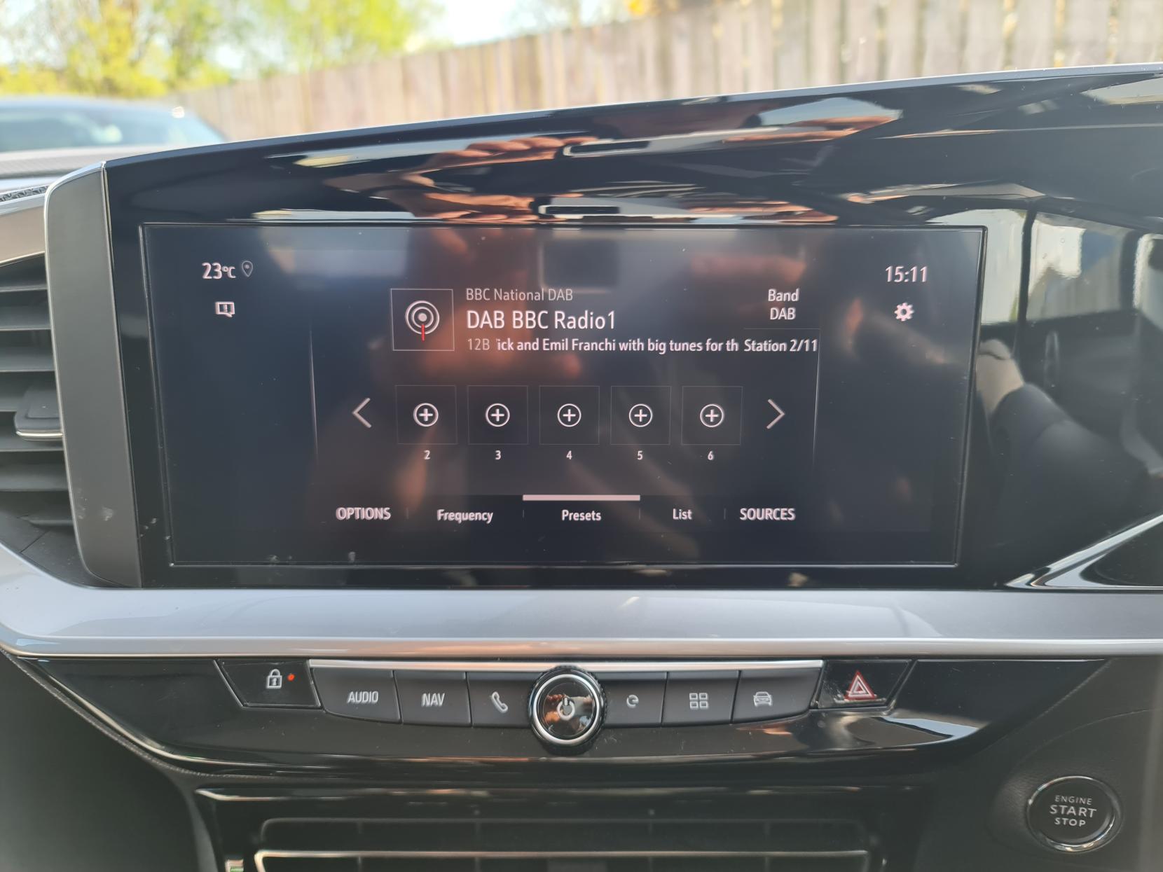 Vauxhall Mokka Electric 50kWh Elite Nav Premium SUV 5dr Electric Auto (136 ps)