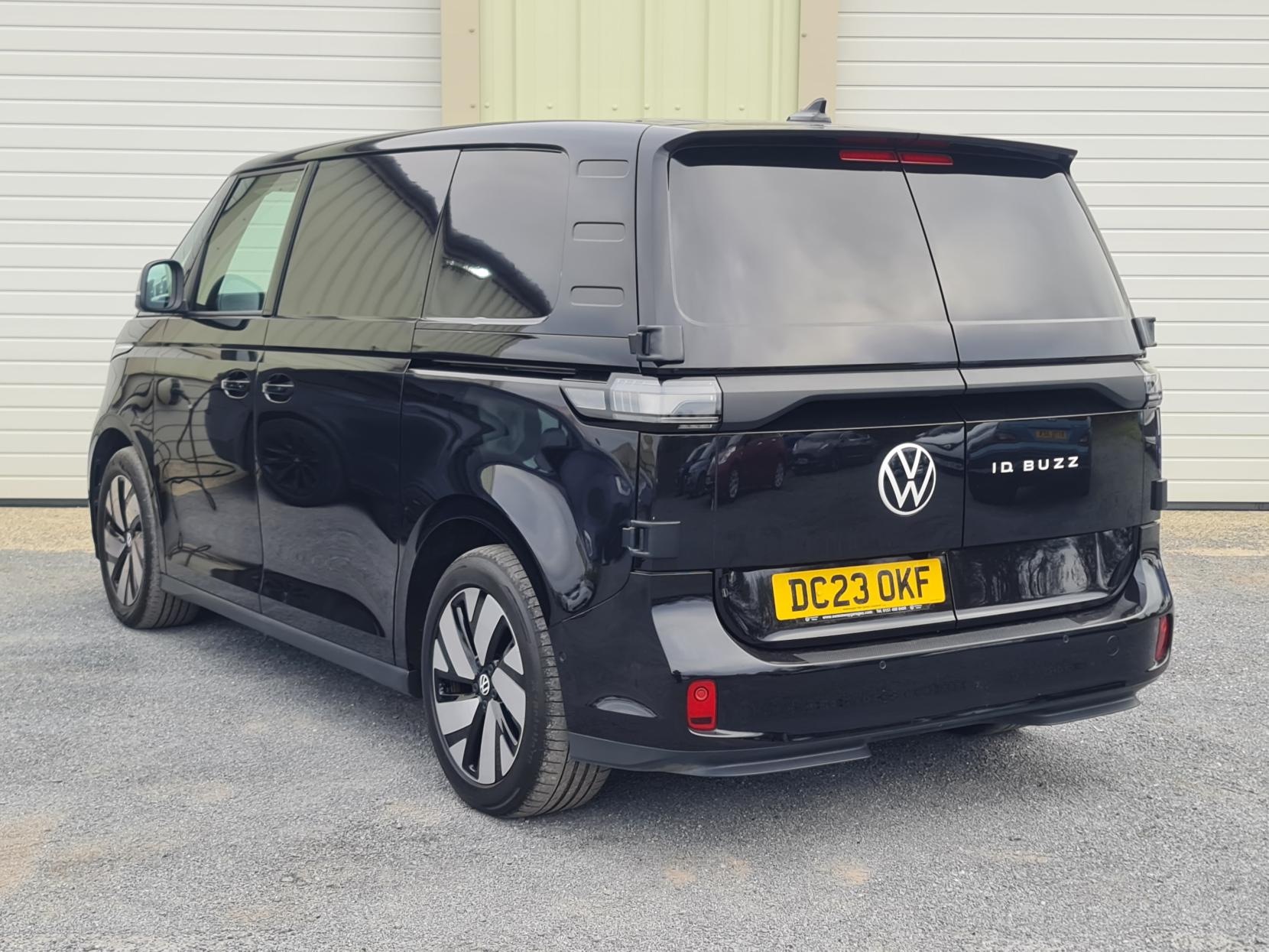 Volkswagen ID. Buzz Cargo Pro 77kWh Commerce Plus Panel Van 5dr Electric Auto (204 ps)