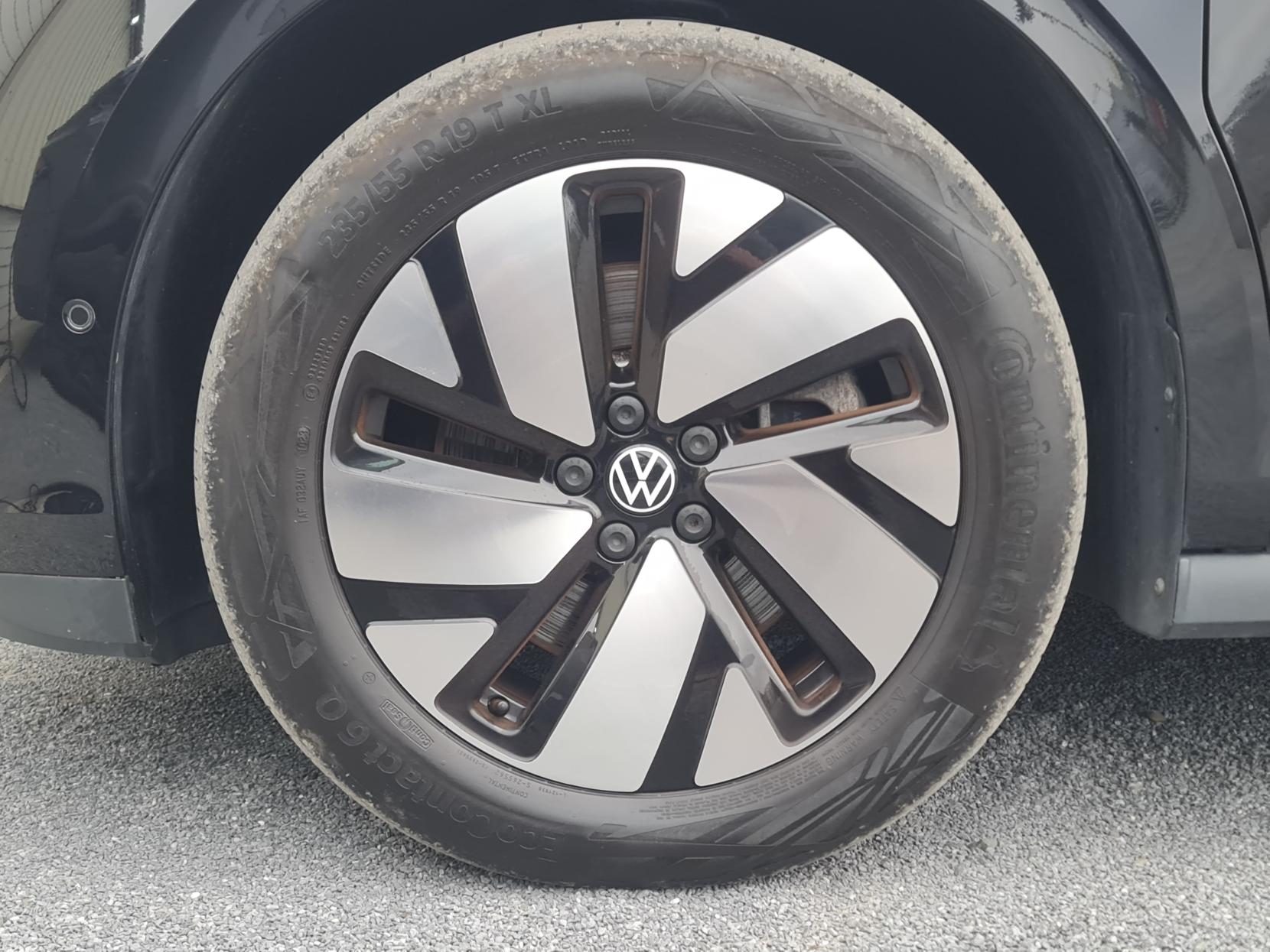 Volkswagen ID. Buzz Cargo Pro 77kWh Commerce Plus Panel Van 5dr Electric Auto (204 ps)