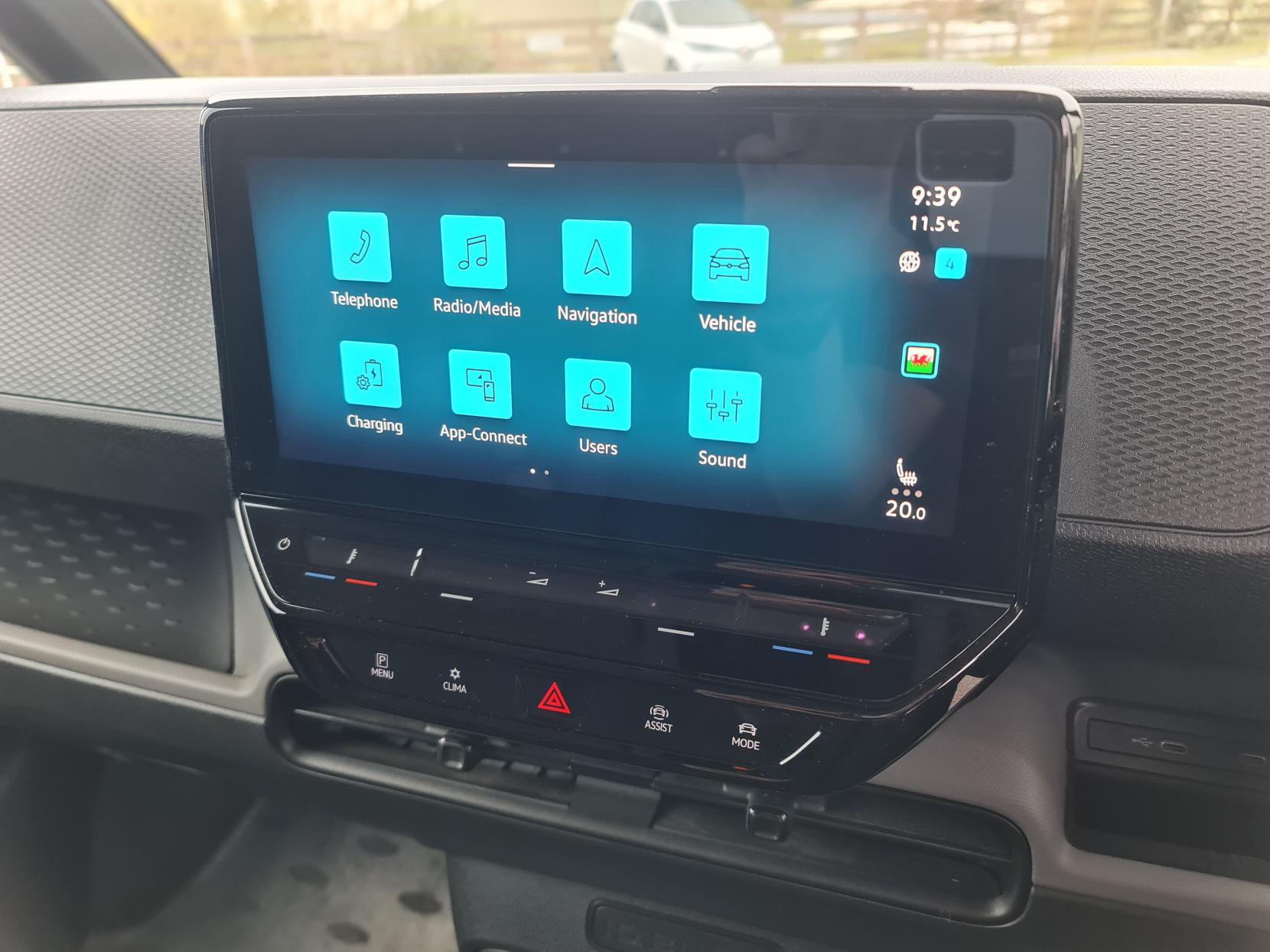 Volkswagen ID. Buzz Cargo Pro 77kWh Commerce Plus Panel Van 5dr Electric Auto (204 ps)
