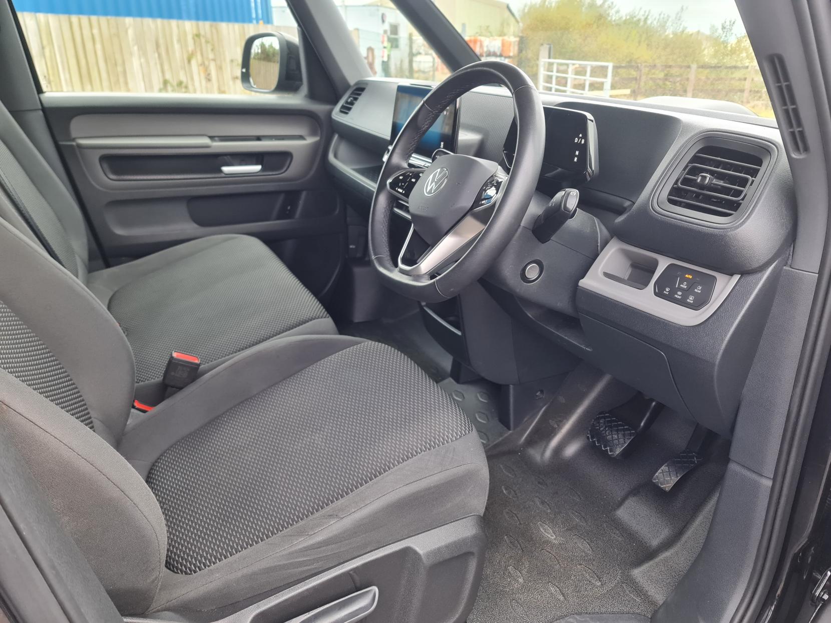 Volkswagen ID. Buzz Cargo Pro 77kWh Commerce Plus Panel Van 5dr Electric Auto (204 ps)