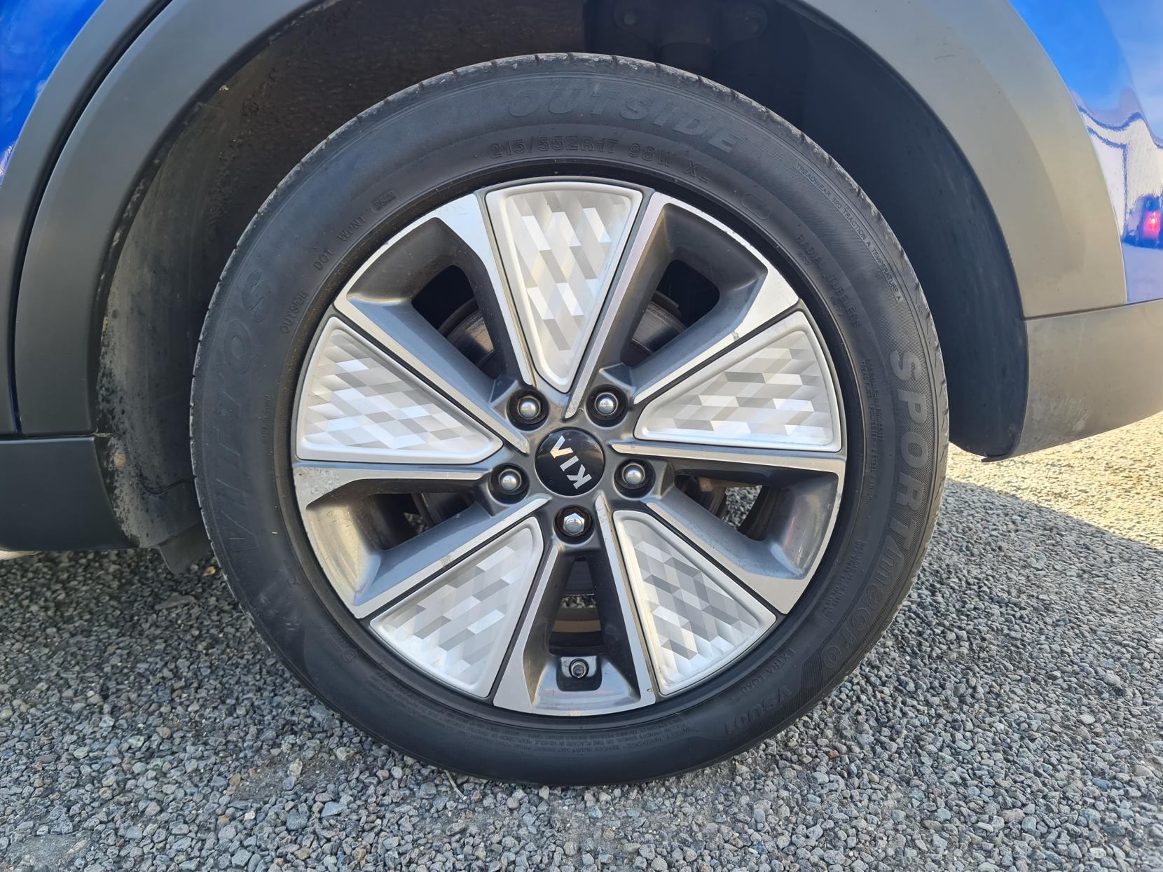 Kia Soul 64kWh First Edition SUV 5dr Electric Auto (201 bhp)