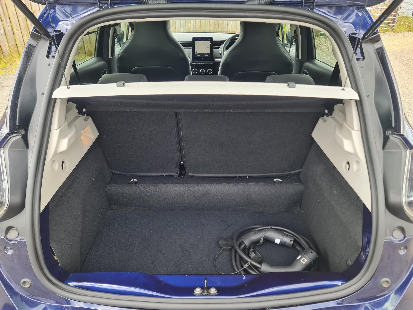 Renault Zoe R135 EV50 52kWh GT Line + Hatchback 5dr Electric Auto (Rapid Charge) (134 bhp)