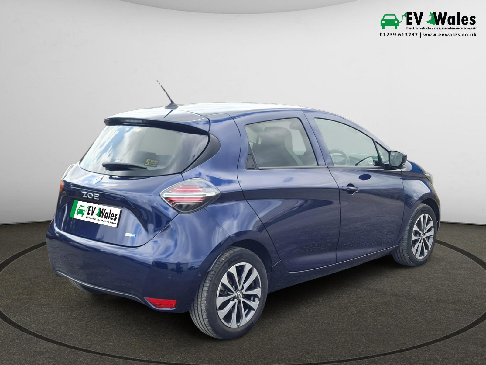Renault Zoe R135 EV50 52kWh GT Line + Hatchback 5dr Electric Auto (Rapid Charge) (134 bhp)