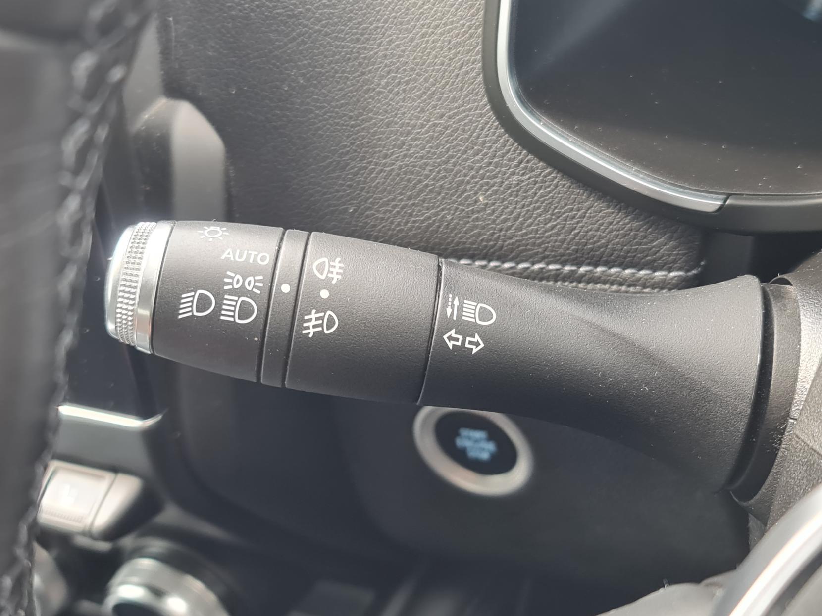Renault Zoe R135 EV50 52kWh GT Line + Hatchback 5dr Electric Auto (Rapid Charge) (134 bhp)