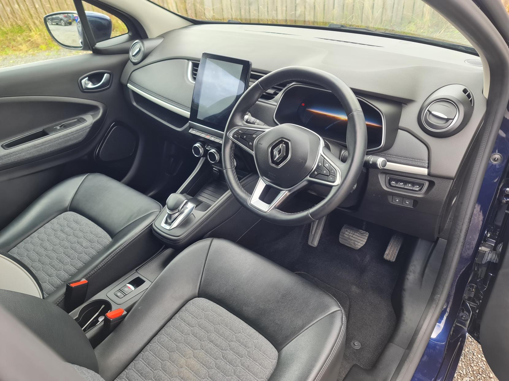 Renault Zoe R135 EV50 52kWh GT Line + Hatchback 5dr Electric Auto (Rapid Charge) (134 bhp)