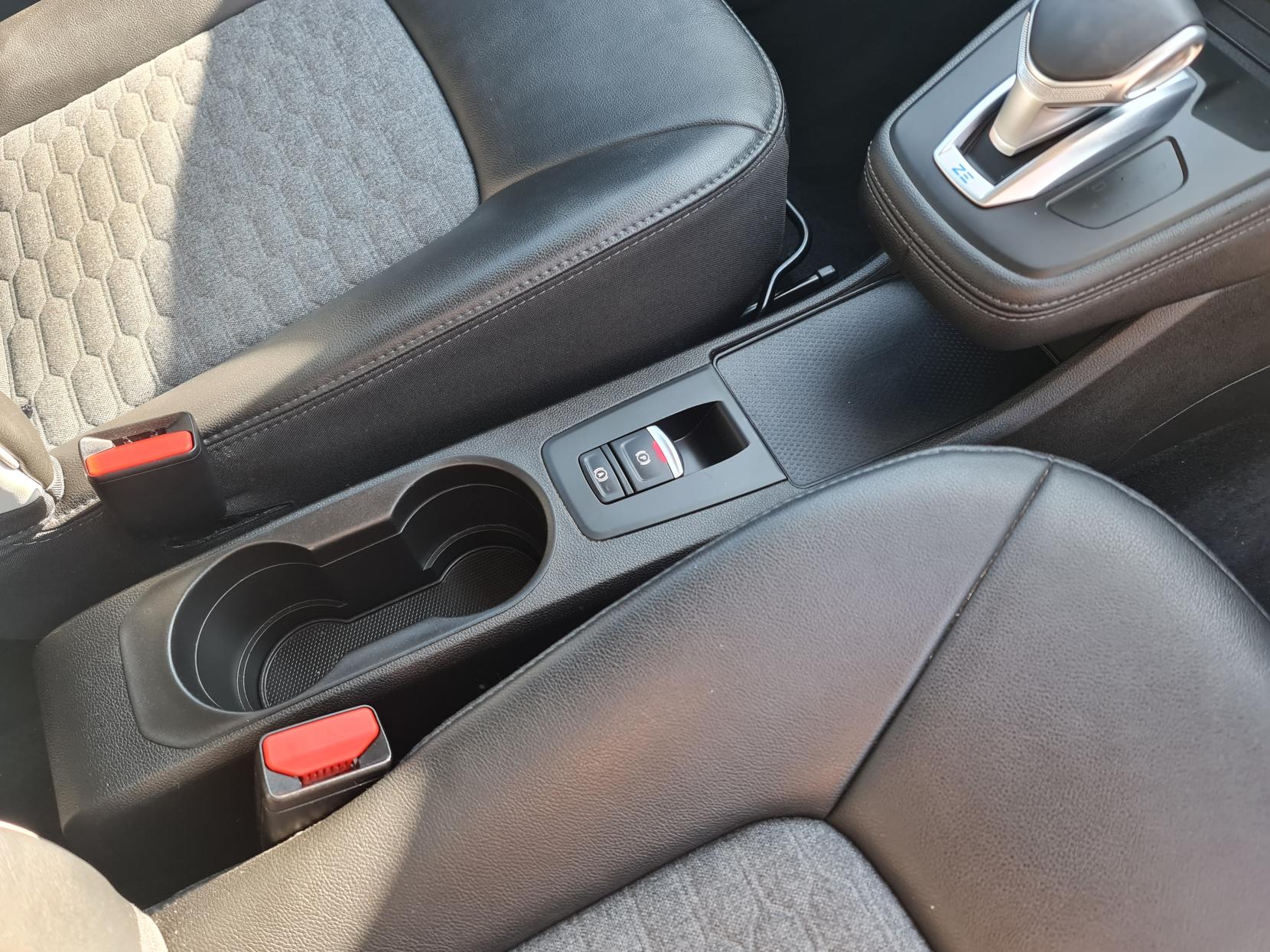 Renault Zoe R135 EV50 52kWh GT Line + Hatchback 5dr Electric Auto (Rapid Charge) (134 bhp)