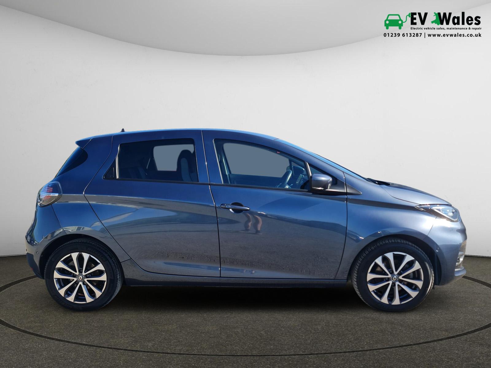 Renault Zoe R135 EV50 52kWh GT Line + Hatchback 5dr Electric Auto (Rapid Charge) (134 bhp)