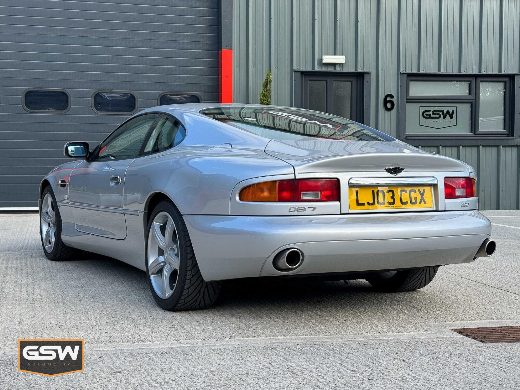 Aston Martin DB7 5.9 GT Coupe 2dr Petrol Manual (469 g/km, 435 bhp)