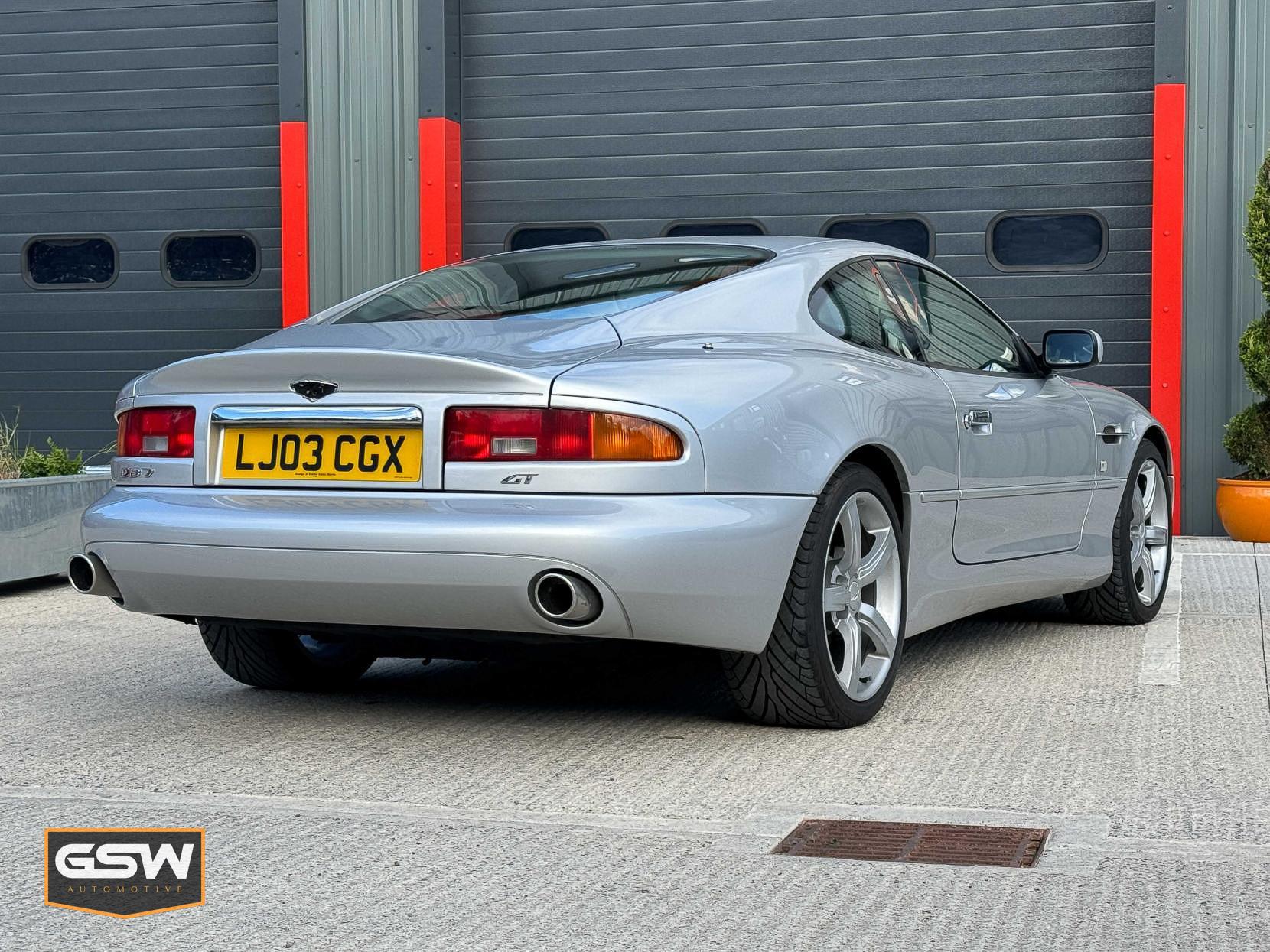 Aston Martin DB7 5.9 GT Coupe 2dr Petrol Manual (469 g/km, 435 bhp)