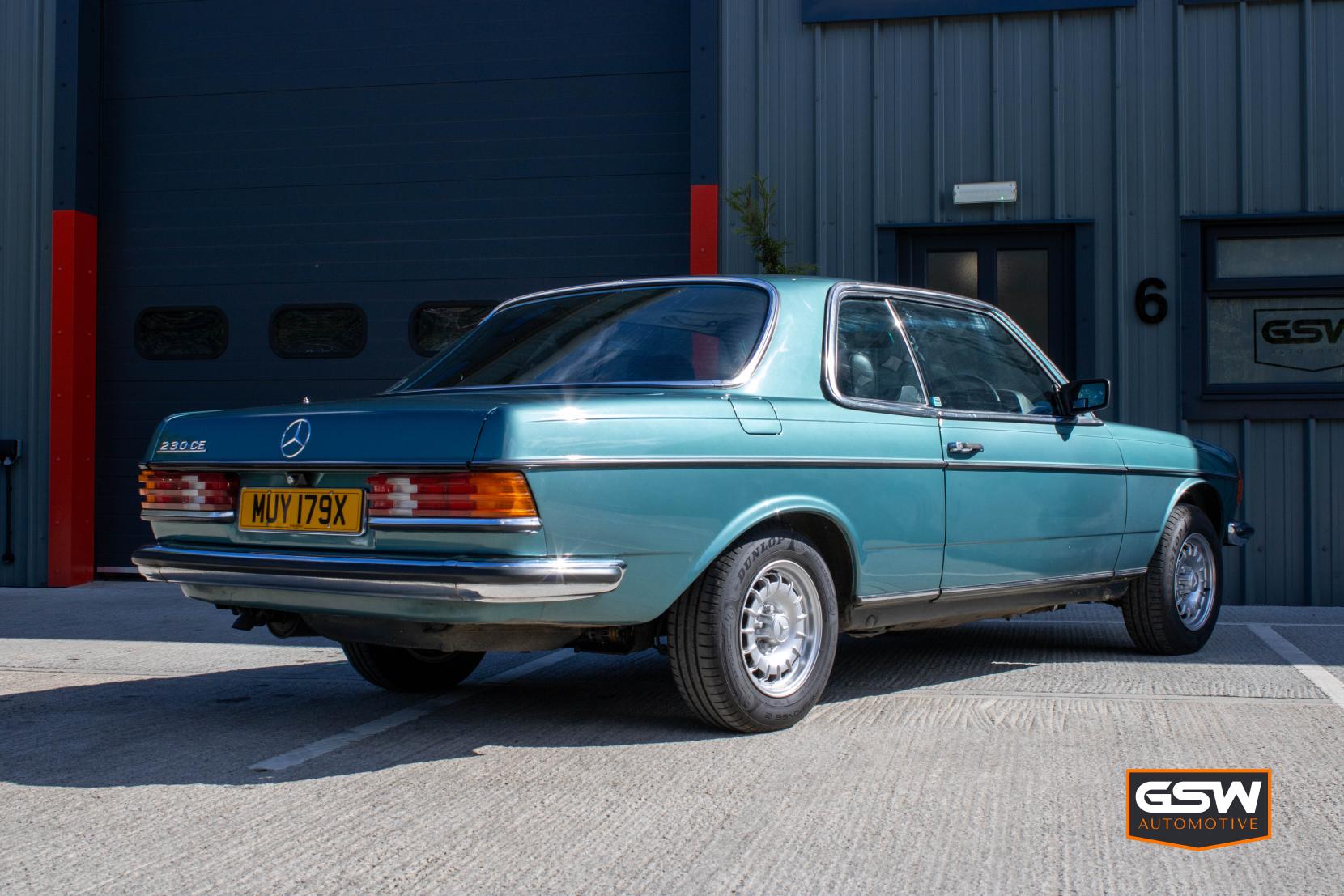 Mercedes-Benz 230 2.3 CE Coupe (1977 - 1992)