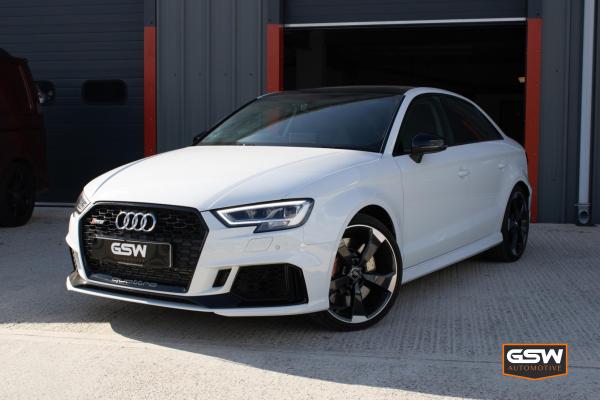Audi RS3 2.5 TFSI Audi Sport Edition Saloon 4dr Petrol S Tronic quattro Euro 6 (s/s) (400 ps)