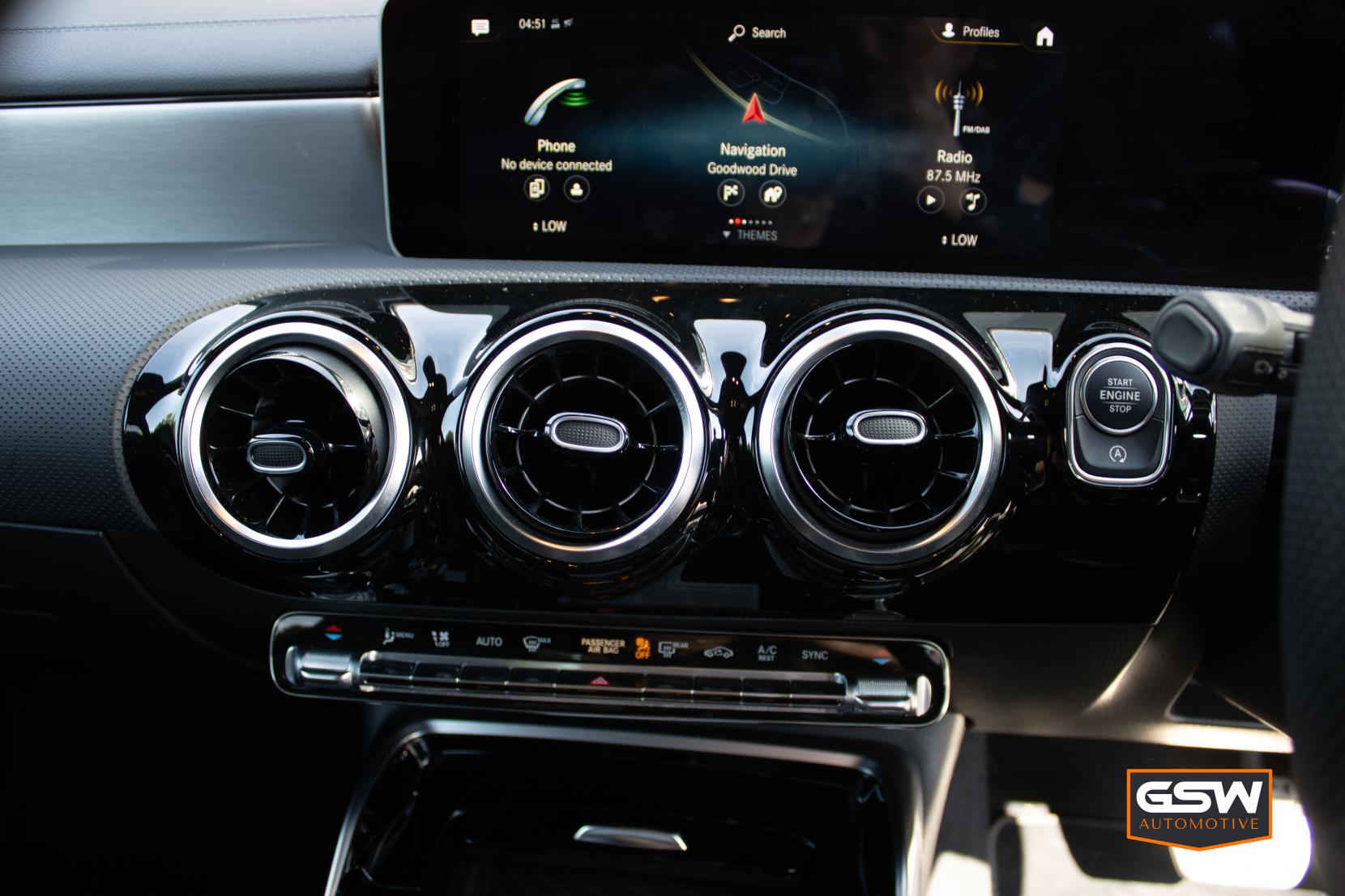 Mercedes-Benz A Class 2.0 A35 AMG (Executive) Hatchback 5dr Petrol SpdS DCT 4MATIC Euro 6 (s/s) (306 ps)