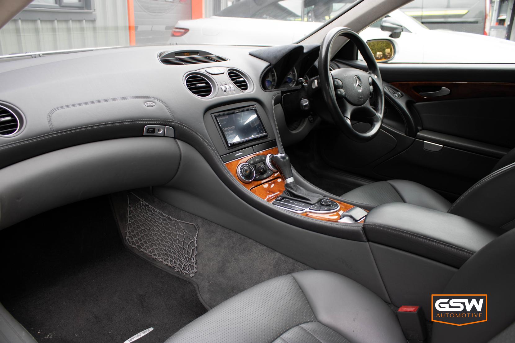 Mercedes-Benz SL 6.0 SL65 AMG Convertible 2dr Petrol Automatic (340 g/km, 603 bhp)