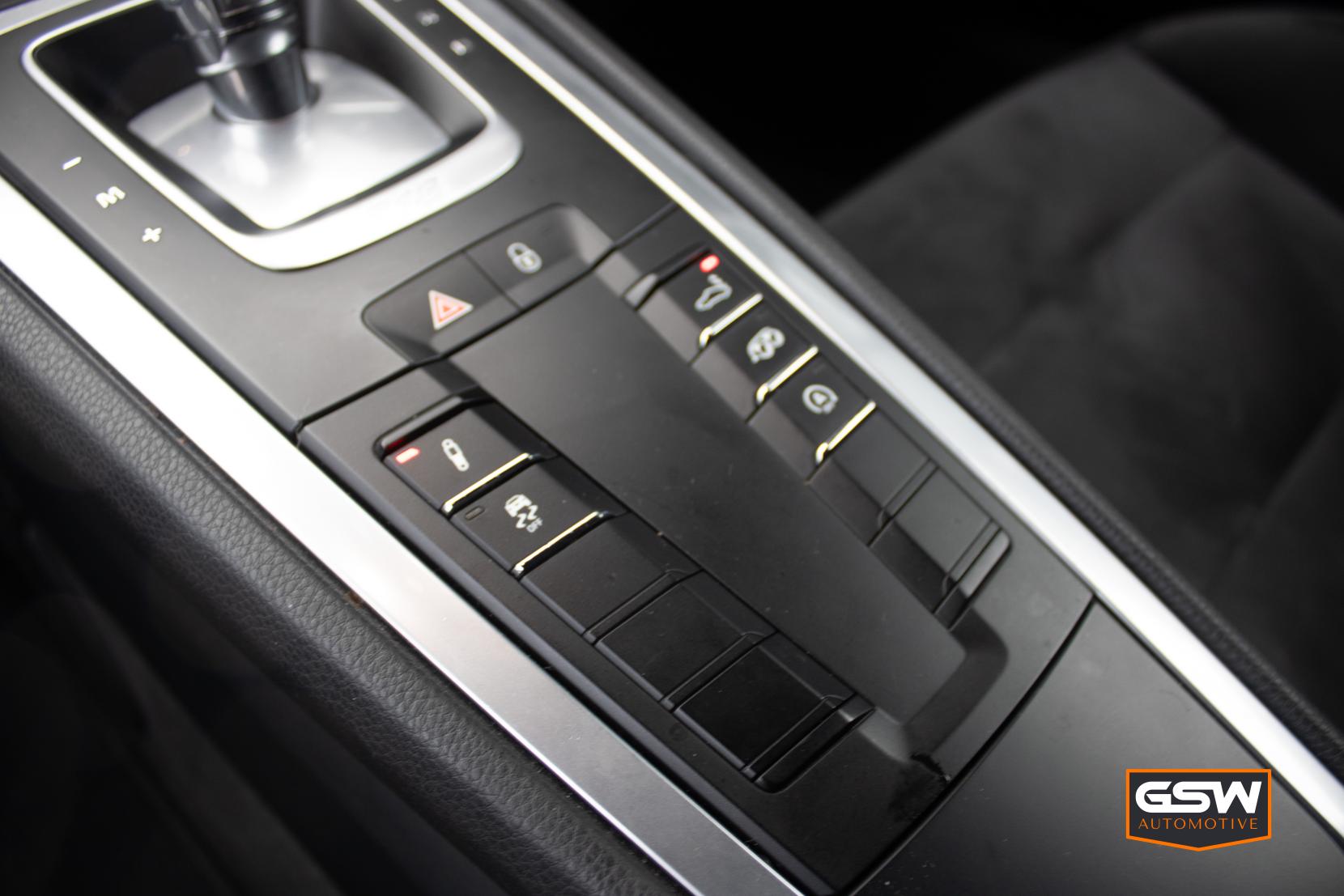 Porsche 718 Cayman 2.5T GTS GPF Coupe 2dr Petrol PDK Euro 6 (s/s) (365 ps)