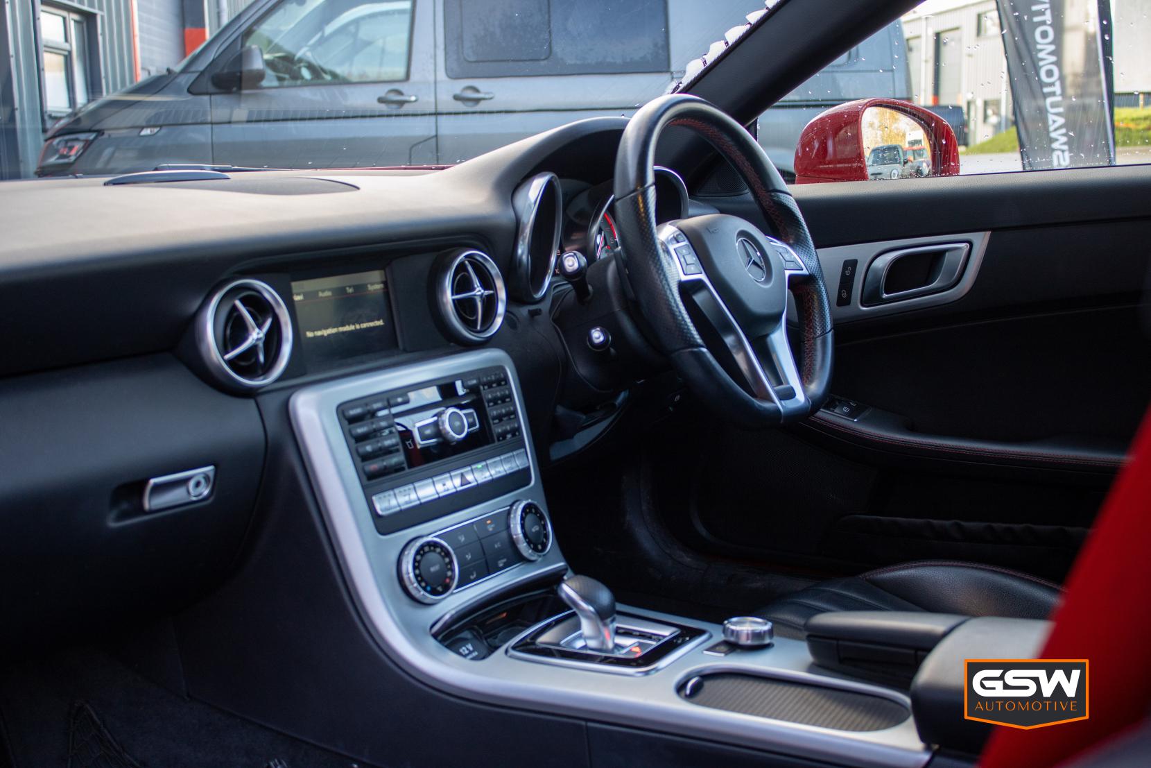 Mercedes-Benz SLK 2.1 SLK250d AMG Sport Convertible 2dr Diesel G-Tronic Euro 6 (s/s) (204 ps)