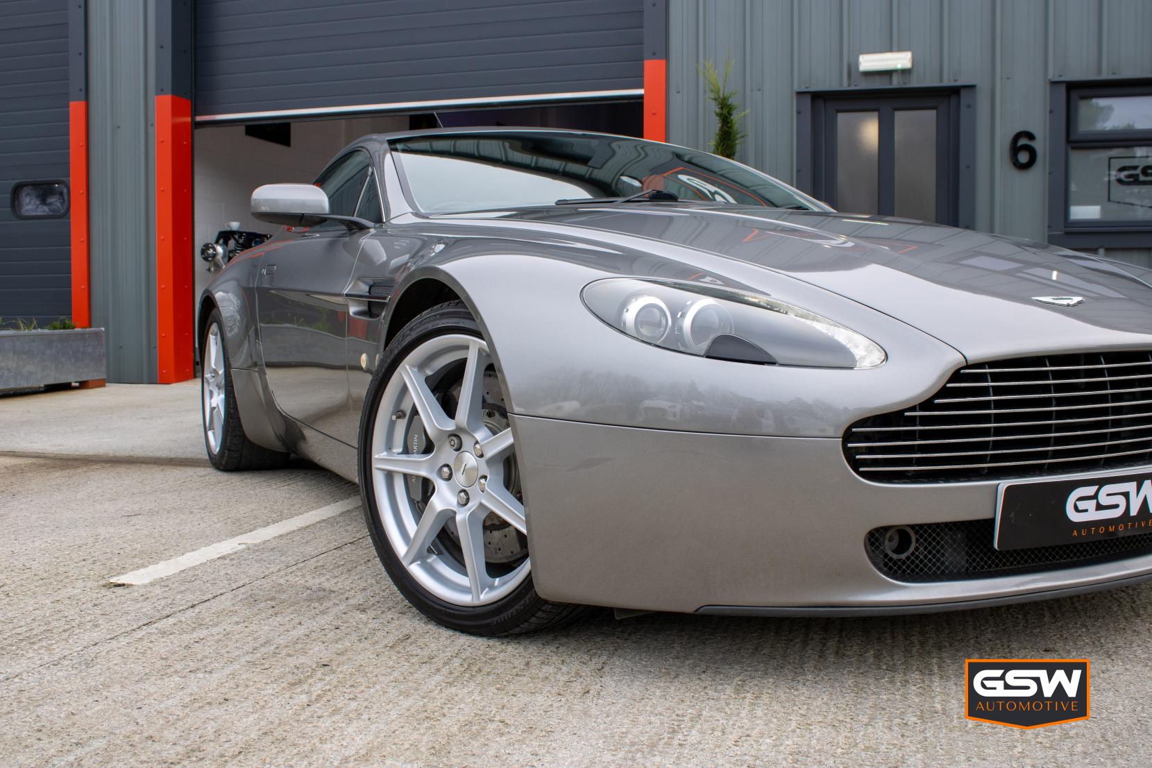 Aston Martin Vantage 4.3 V8 Coupe 2dr Petrol Manual Euro 4 (380 bhp)