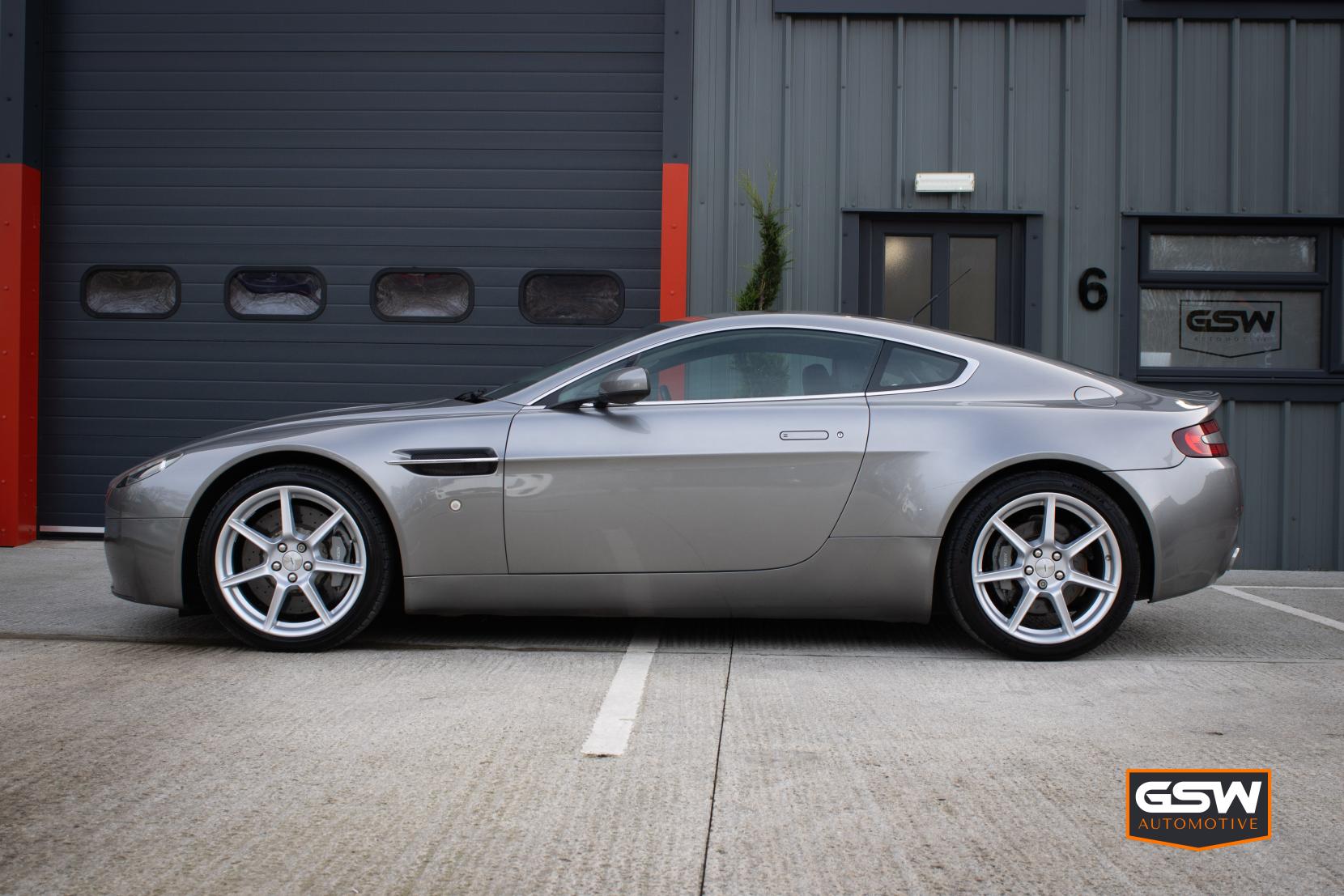 Aston Martin Vantage 4.3 V8 Coupe 2dr Petrol Manual Euro 4 (380 bhp)