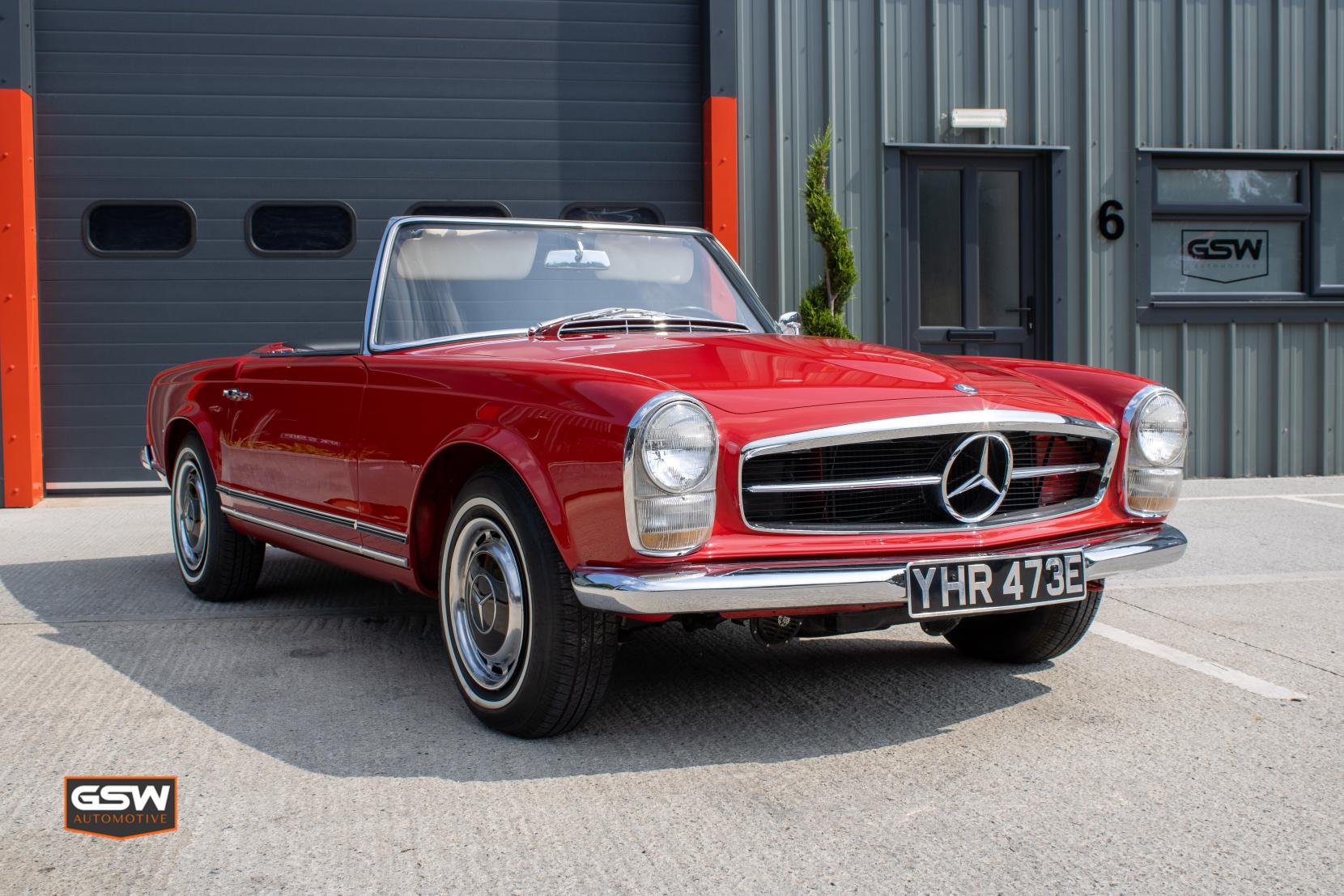 Mercedes-Benz 230 SL 1966 230SL Pagoda