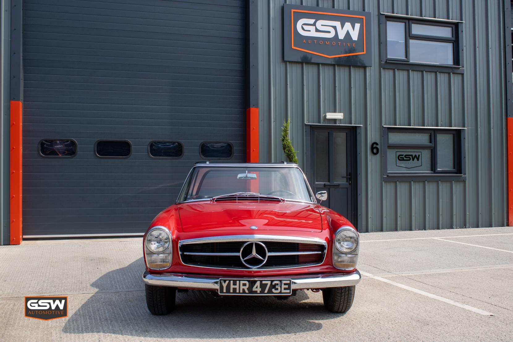 Mercedes-Benz 230 SL 1966 230SL Pagoda