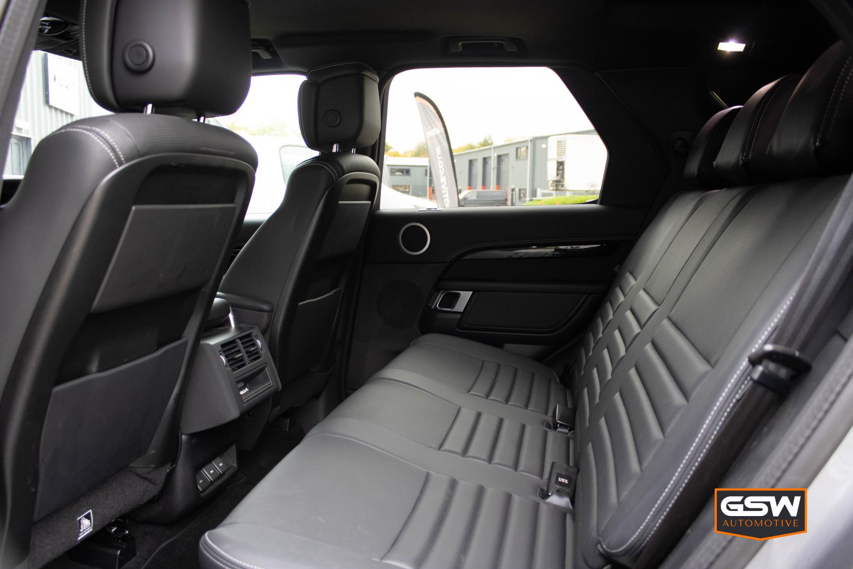 Land Rover Discovery 3.0 D300 MHEV R-Dynamic HSE SUV 5dr Diesel Auto 4WD Euro 6 (s/s) (300 ps)
