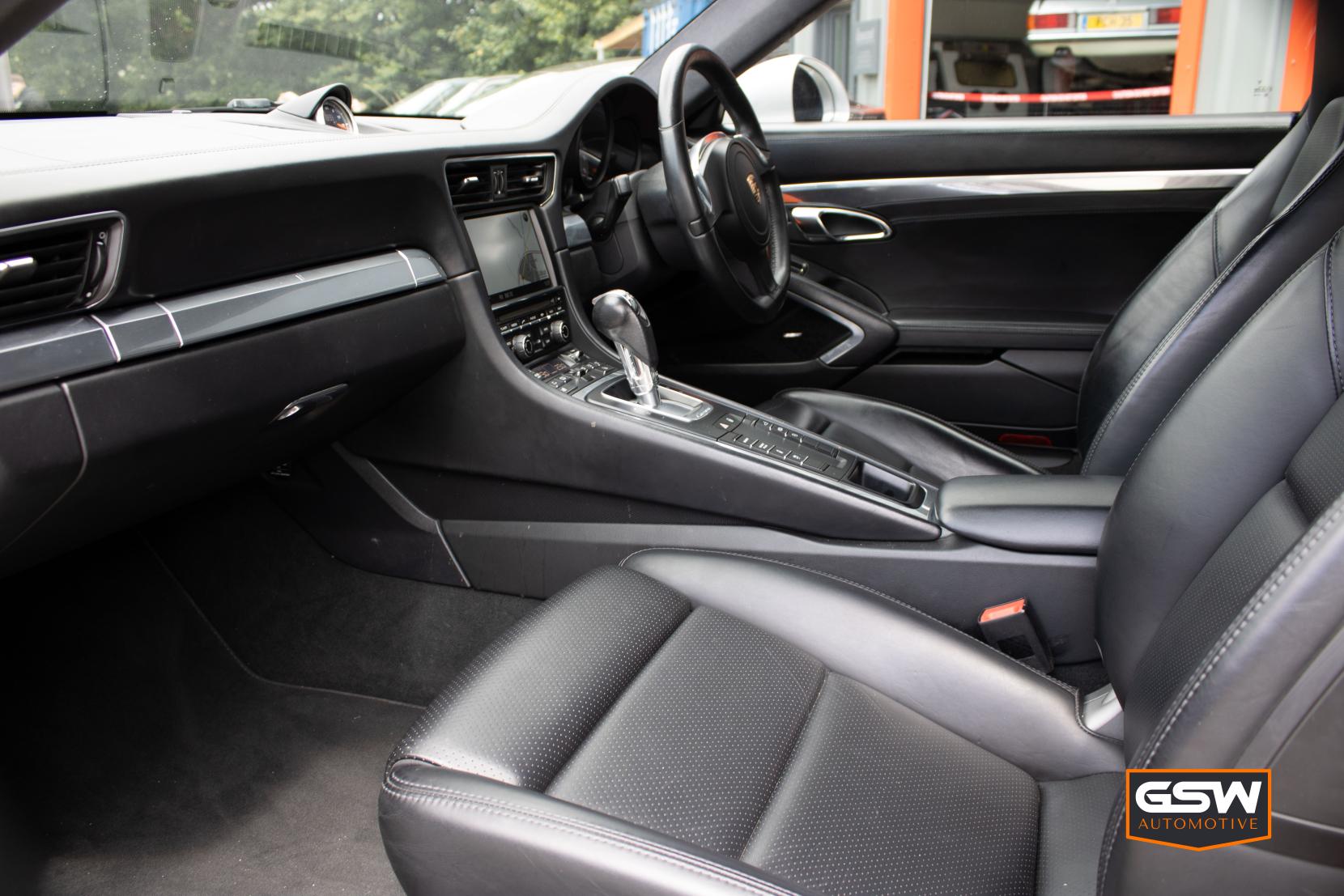 Porsche 911 3.8 991 Carrera S Coupe 2dr Petrol PDK Euro 5 (s/s) (400 ps)