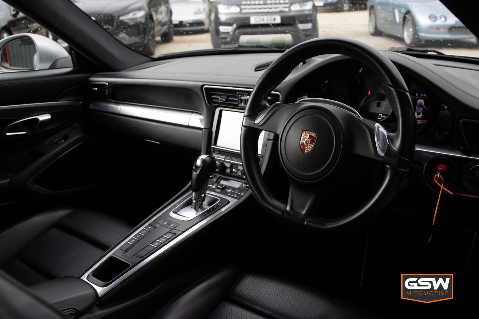 Porsche 911 3.8 991 Carrera S Coupe 2dr Petrol PDK Euro 5 (s/s) (400 ps)
