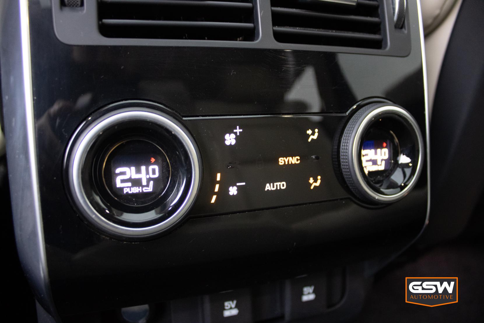 Land Rover Range Rover Sport 4.4 SD V8 Autobiography Dynamic SUV 5dr Diesel Auto 4WD Euro 6 (s/s) (339 ps)