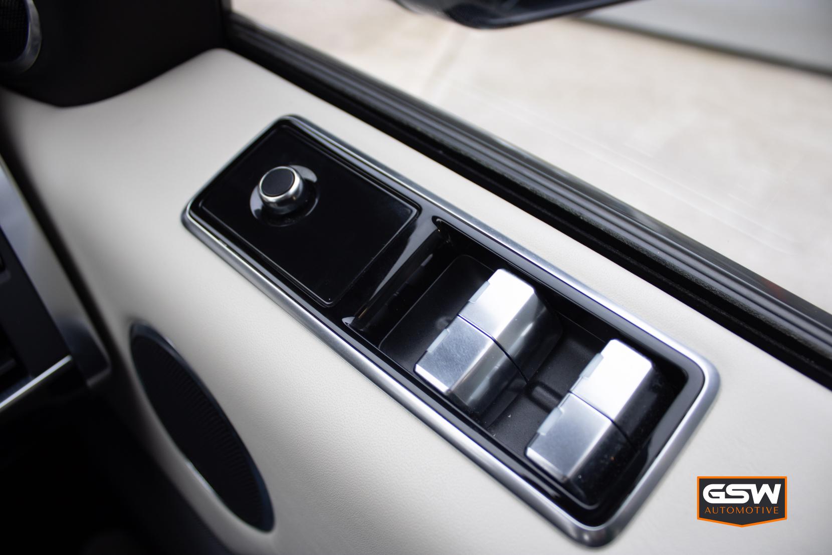 Land Rover Range Rover Sport 4.4 SD V8 Autobiography Dynamic SUV 5dr Diesel Auto 4WD Euro 6 (s/s) (339 ps)